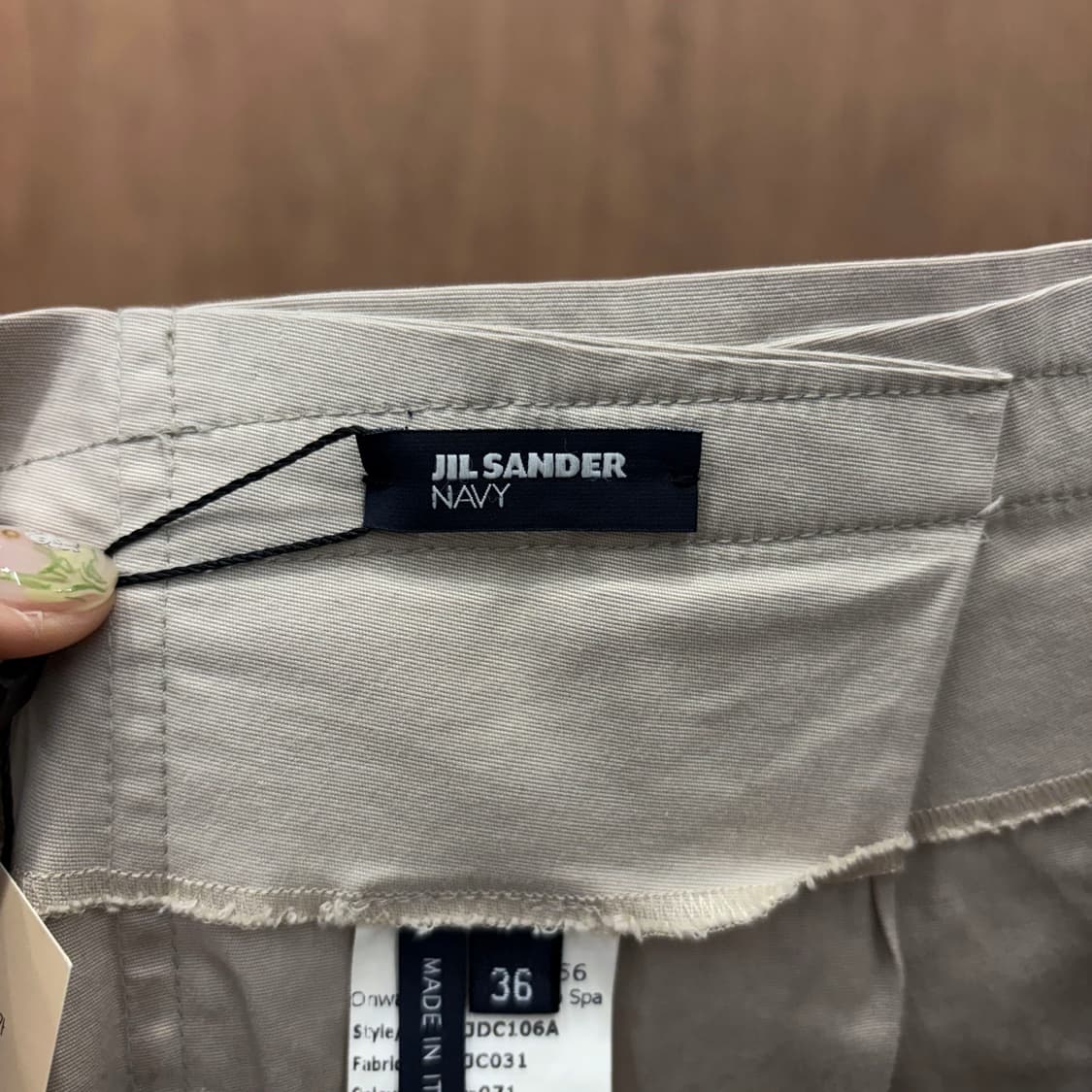 질샌더 코튼 미디 스커트 블랙 레이어드 배색 디테일 플레어핏 베이지 상품이미지6