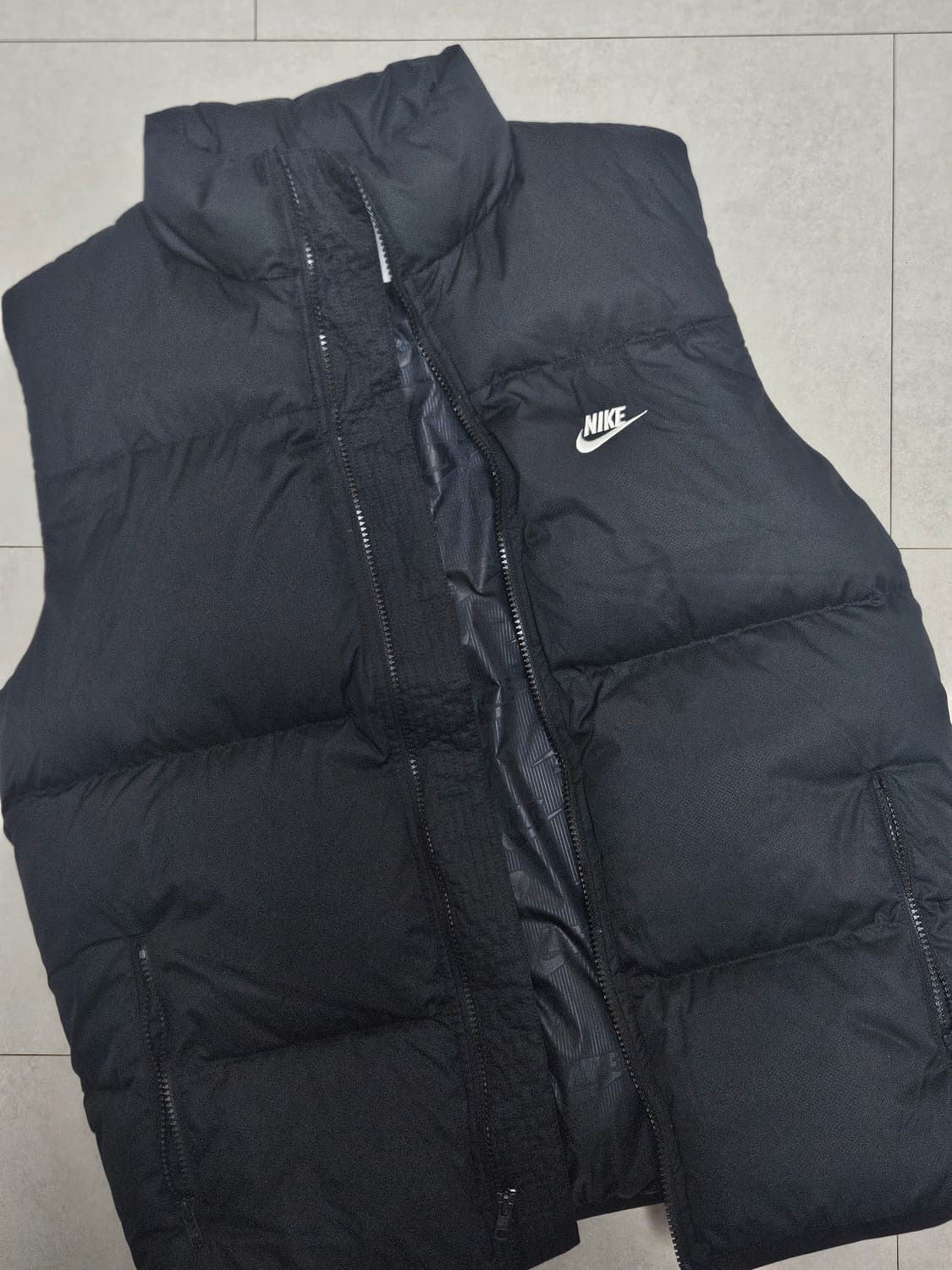 나이키 NSW 클럽 프리마로프트 워터 리펠런트 퍼퍼 베스트 블랙  상품이미지2