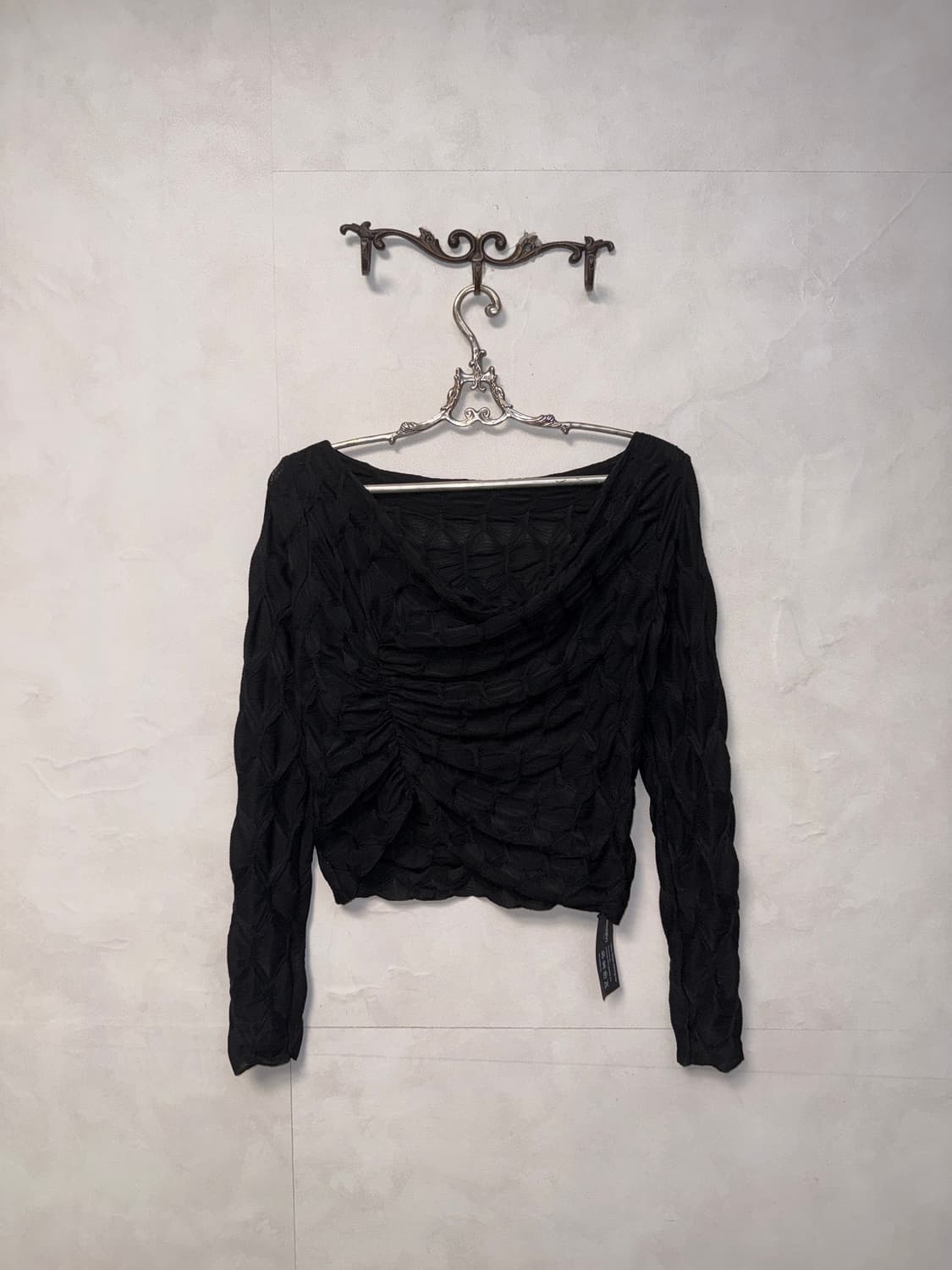 Eonhey black draping shirring top (새제품) 상품이미지4