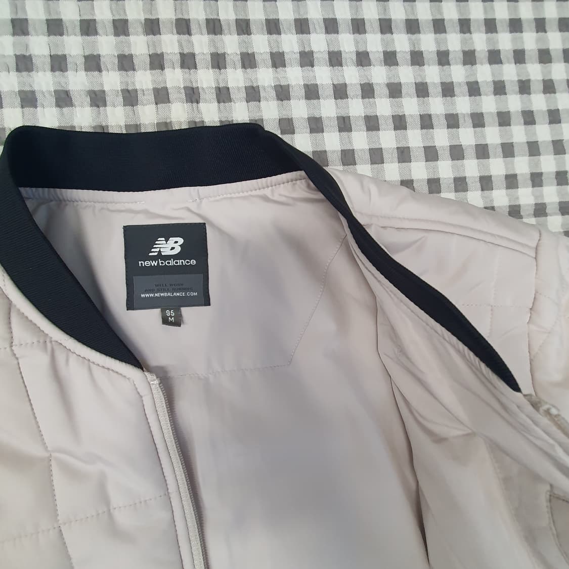 뉴발란스 경량패딩 자켓 남자95~100 상품이미지7