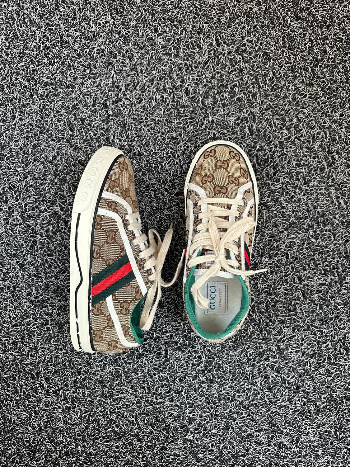 구찌 GG 스니커즈 240 상품이미지4