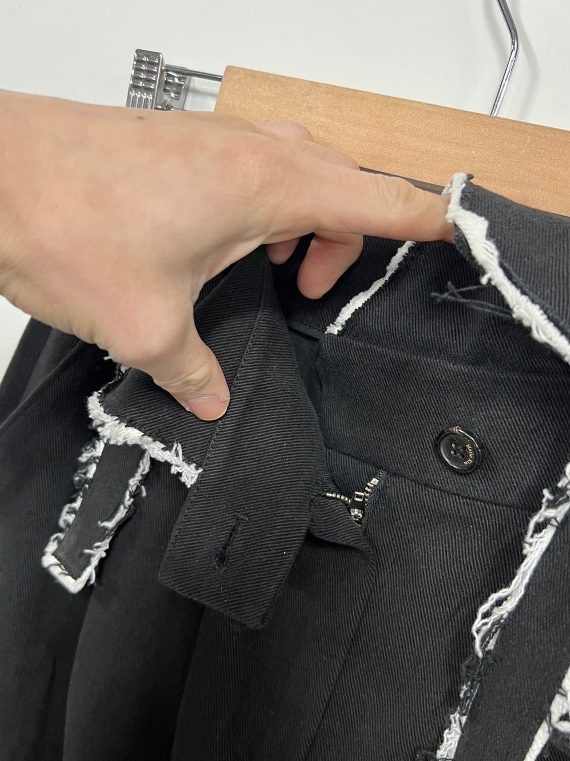 마뗑킴 블록 디테일 스티치 와이드핏 카고 팬츠 상품이미지4