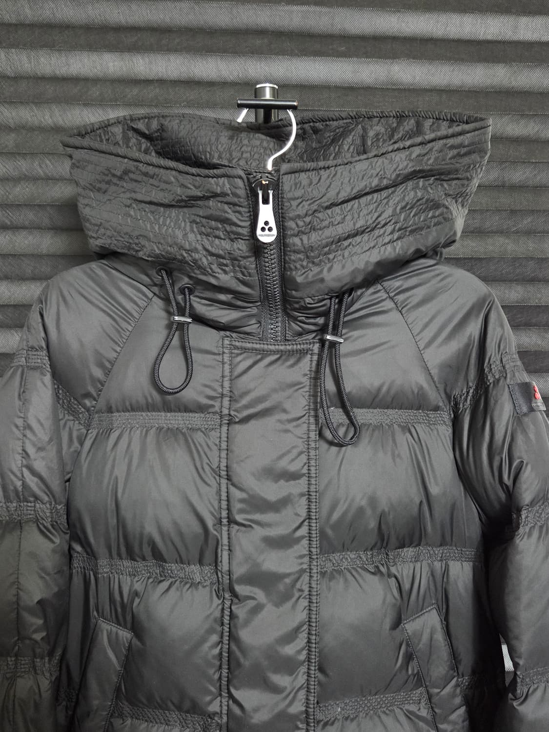 [페트레이] 구스다운 패딩자켓 판매합니다. 상품이미지2