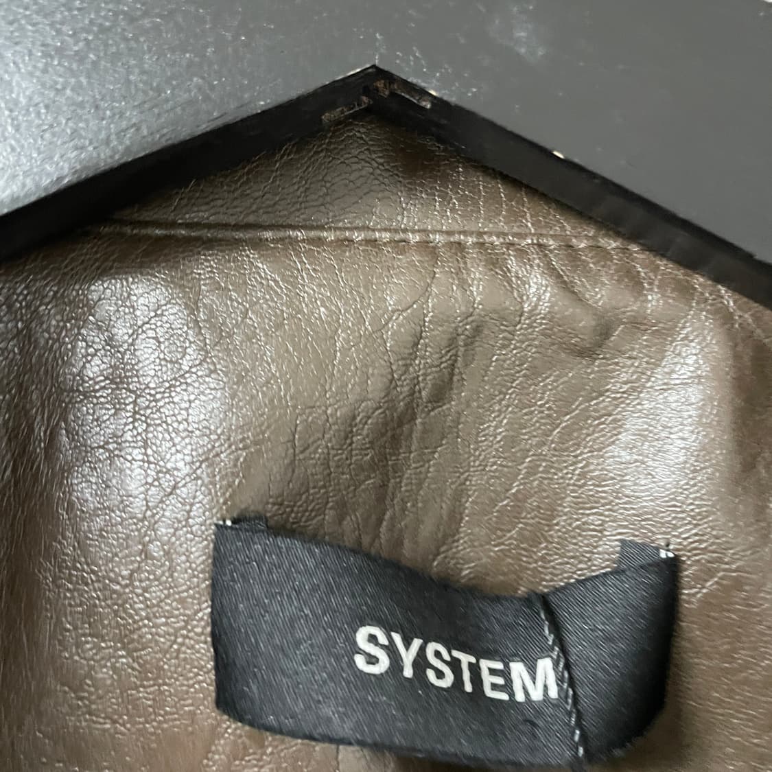 2022 시스템 페이크레더 브라운 자켓 82(W) 상품이미지5