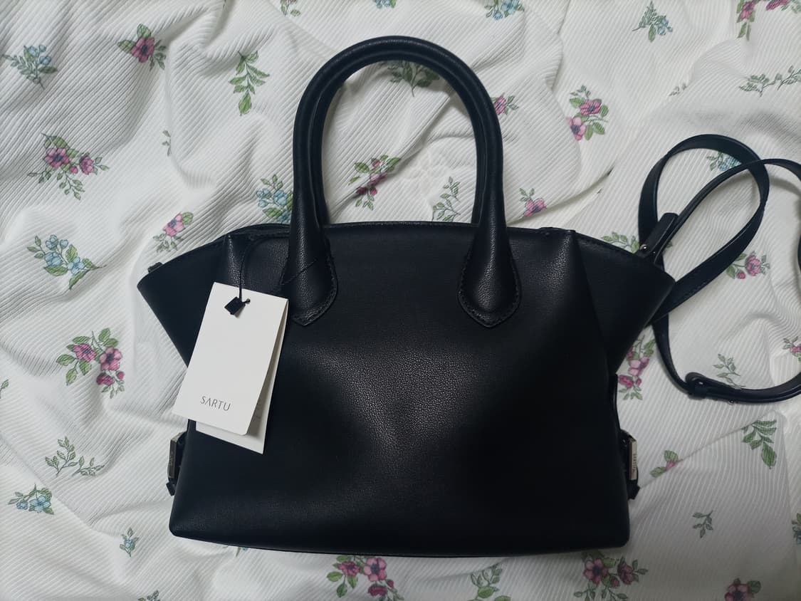 사르투 sartu 블랙 토트크로스백(크로스끈탈착됨) 상품이미지3