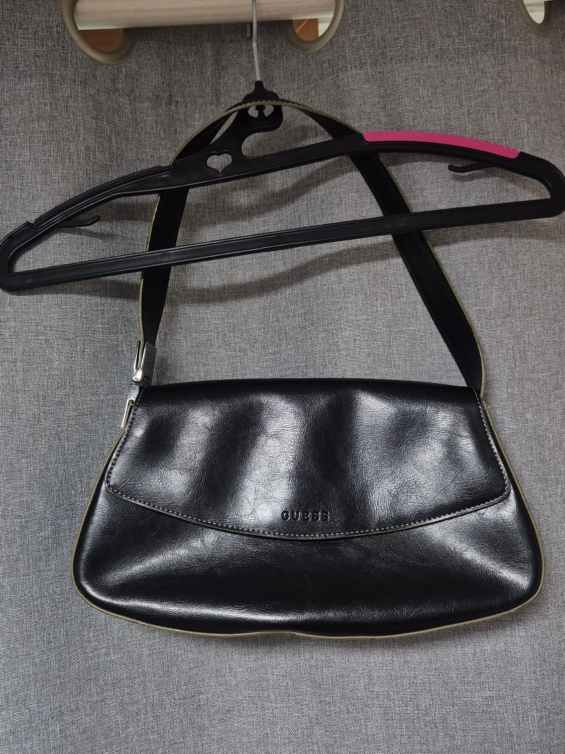 🖤💚GUESS 게스 블랙 올리브 숄더백 상품이미지1