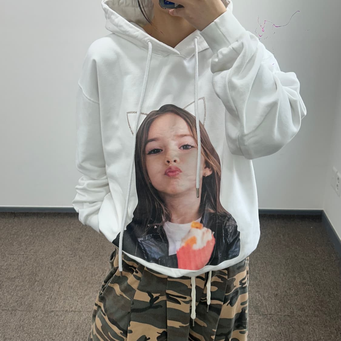 Acme de la vie 아크메드라비 화이트 후드티 상품이미지1