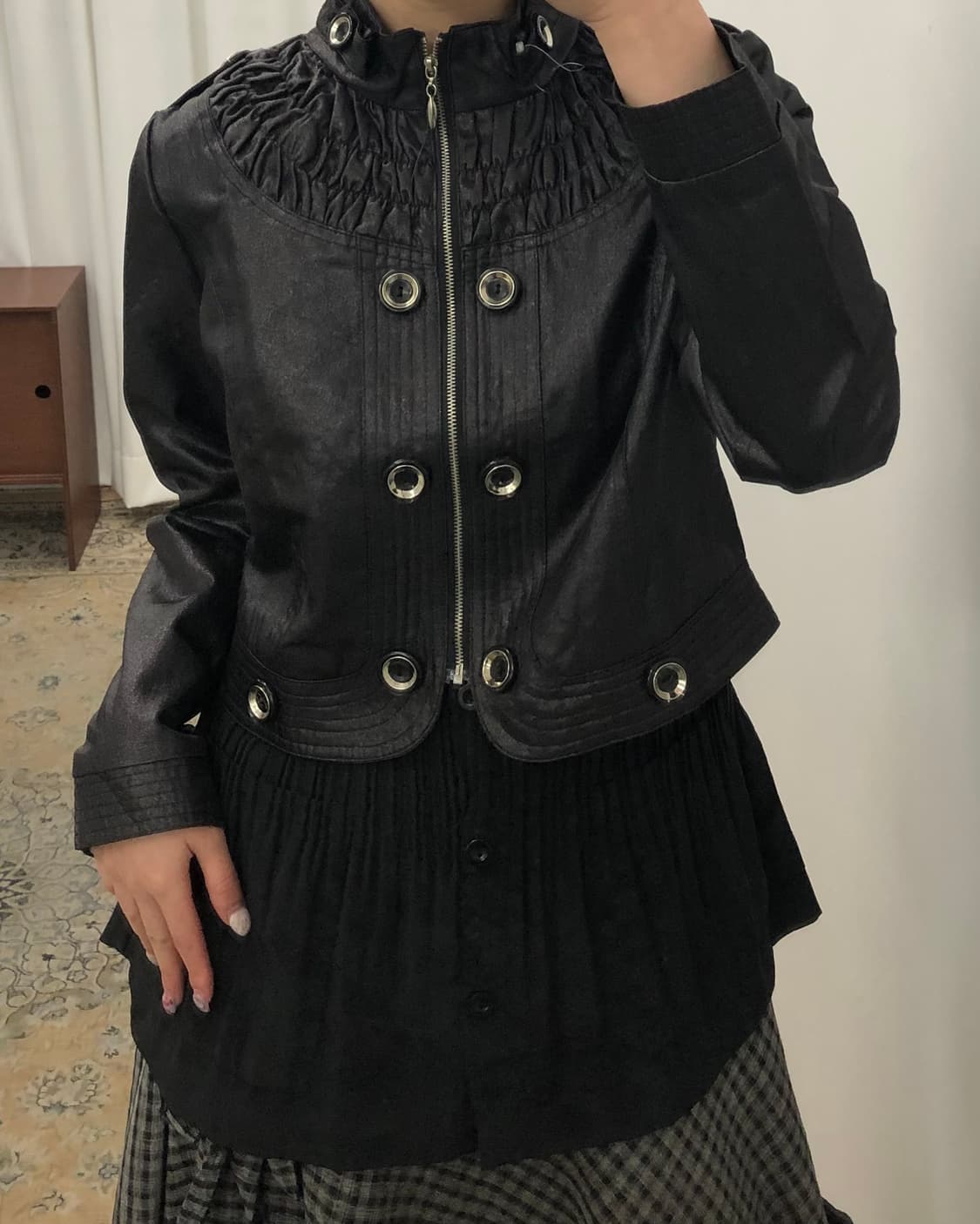 블랙 셔링 버튼 자켓 상품이미지3