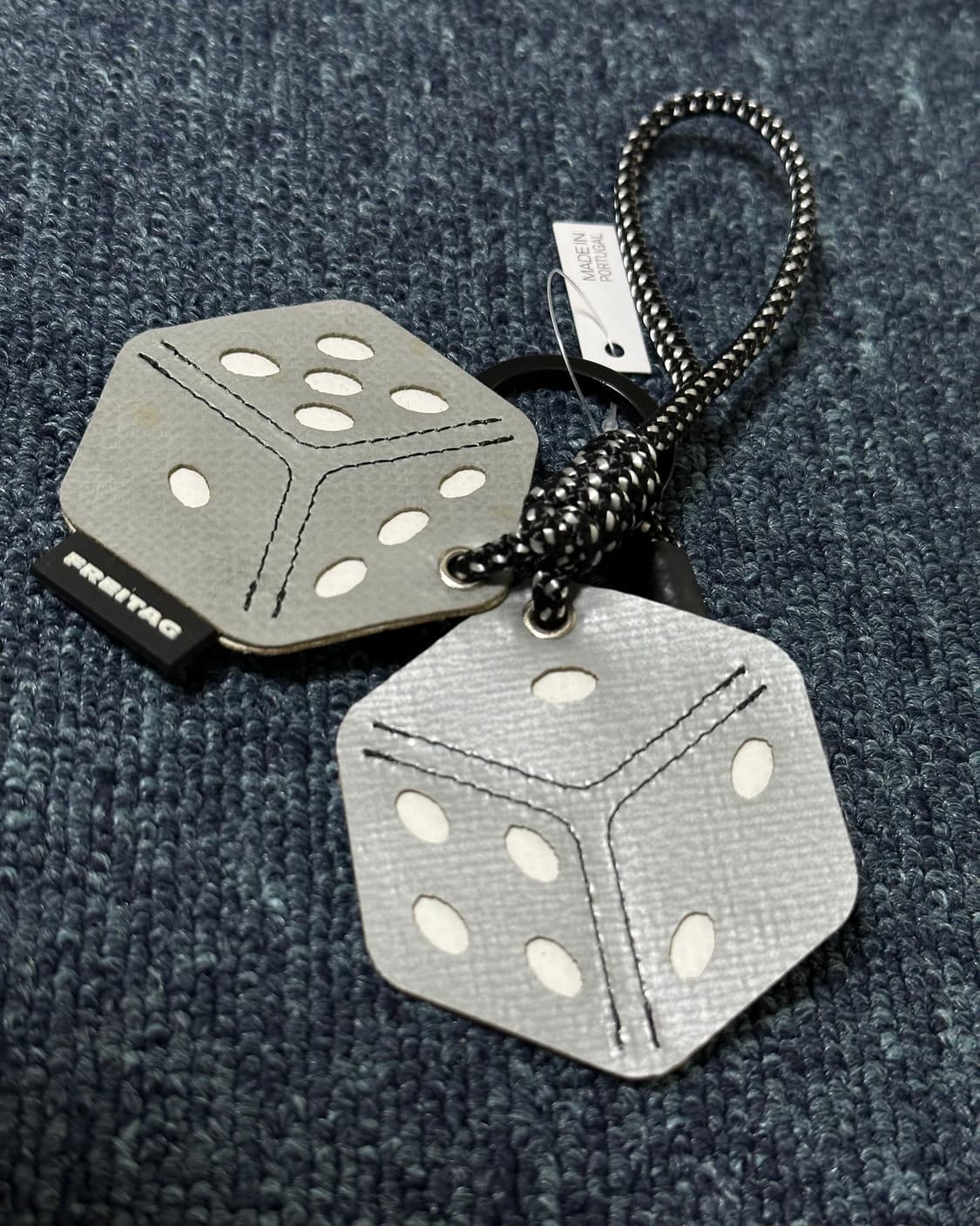 새제품 Freitag 프라이탁 희귀 키링 판매 상품이미지4