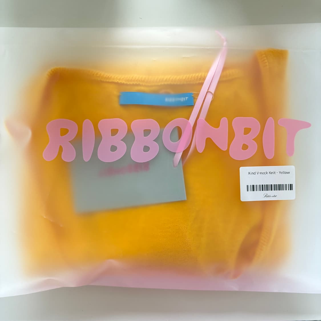 (새상품) 리본빛 kind v neck knit YELLOW 브이넥 니트 상품이미지5