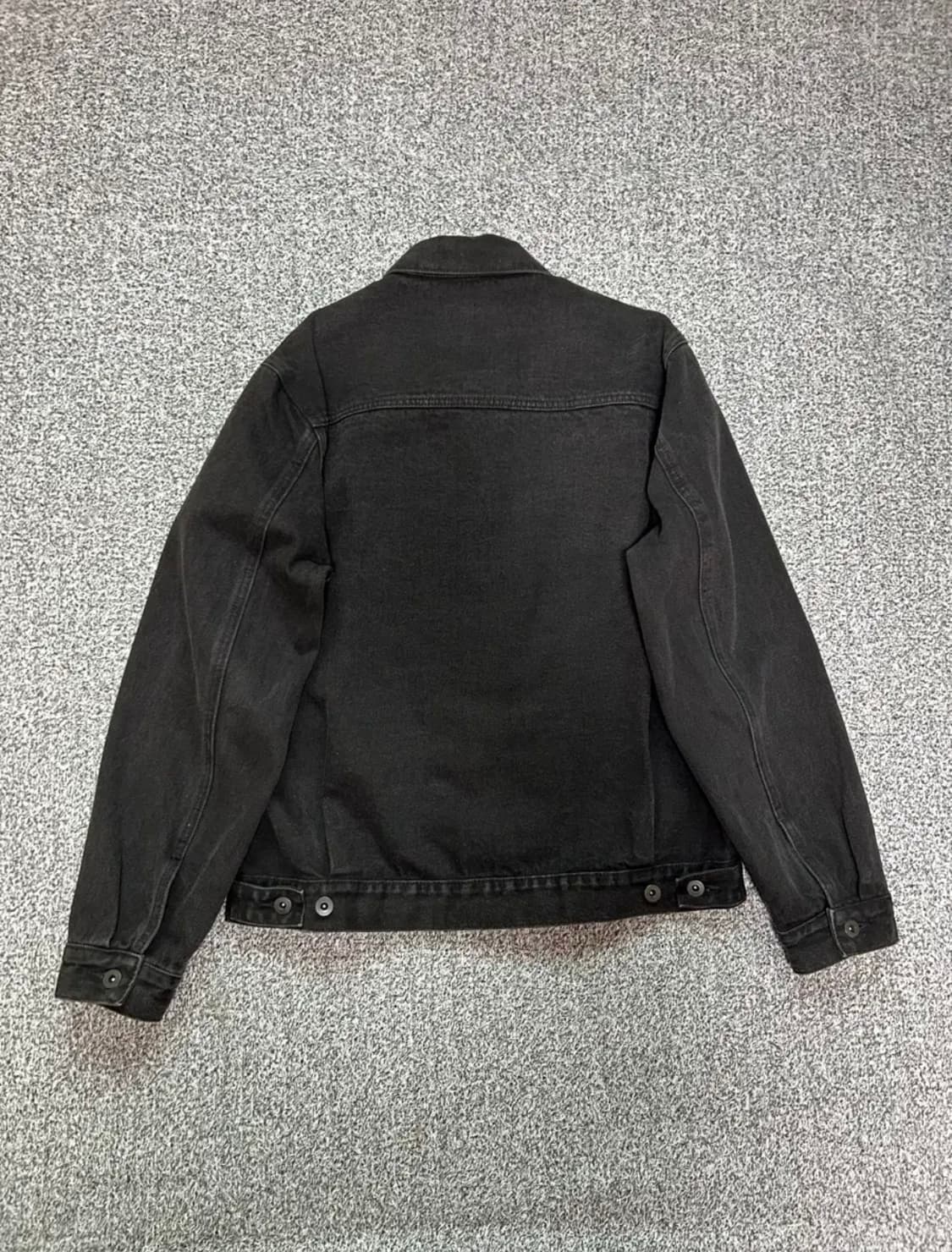 무신사 스탠다드 릴렉스드 플리츠 데님 트러커 재킷 워시드 블랙 [M] 상품이미지6
