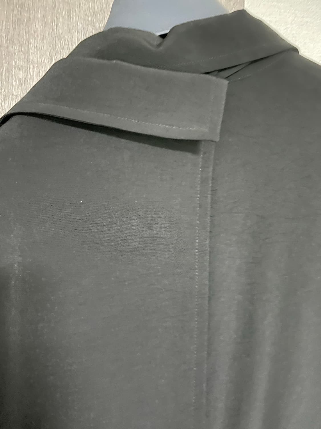 요지야마모토 남성 하프 더블레이어 블랙 코트 상품이미지4