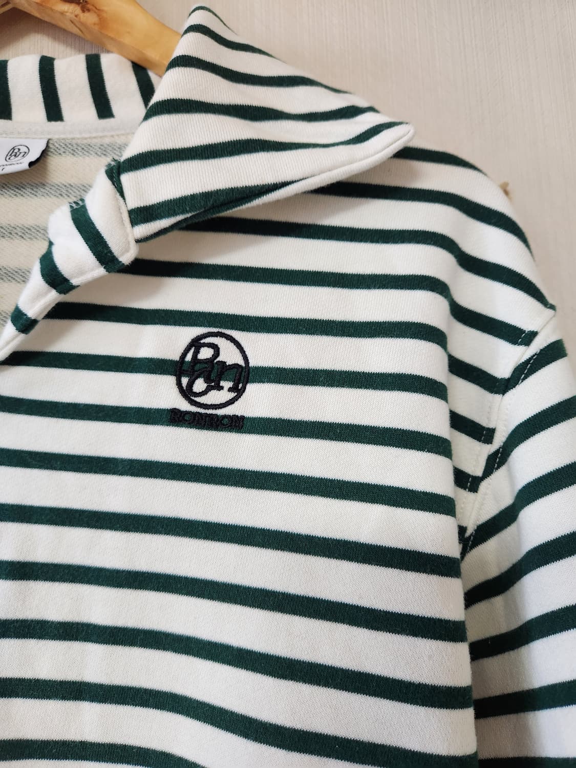 RONRON 론론 그린 스트라이프 카라 스웻셔츠 맨투맨 상품이미지4