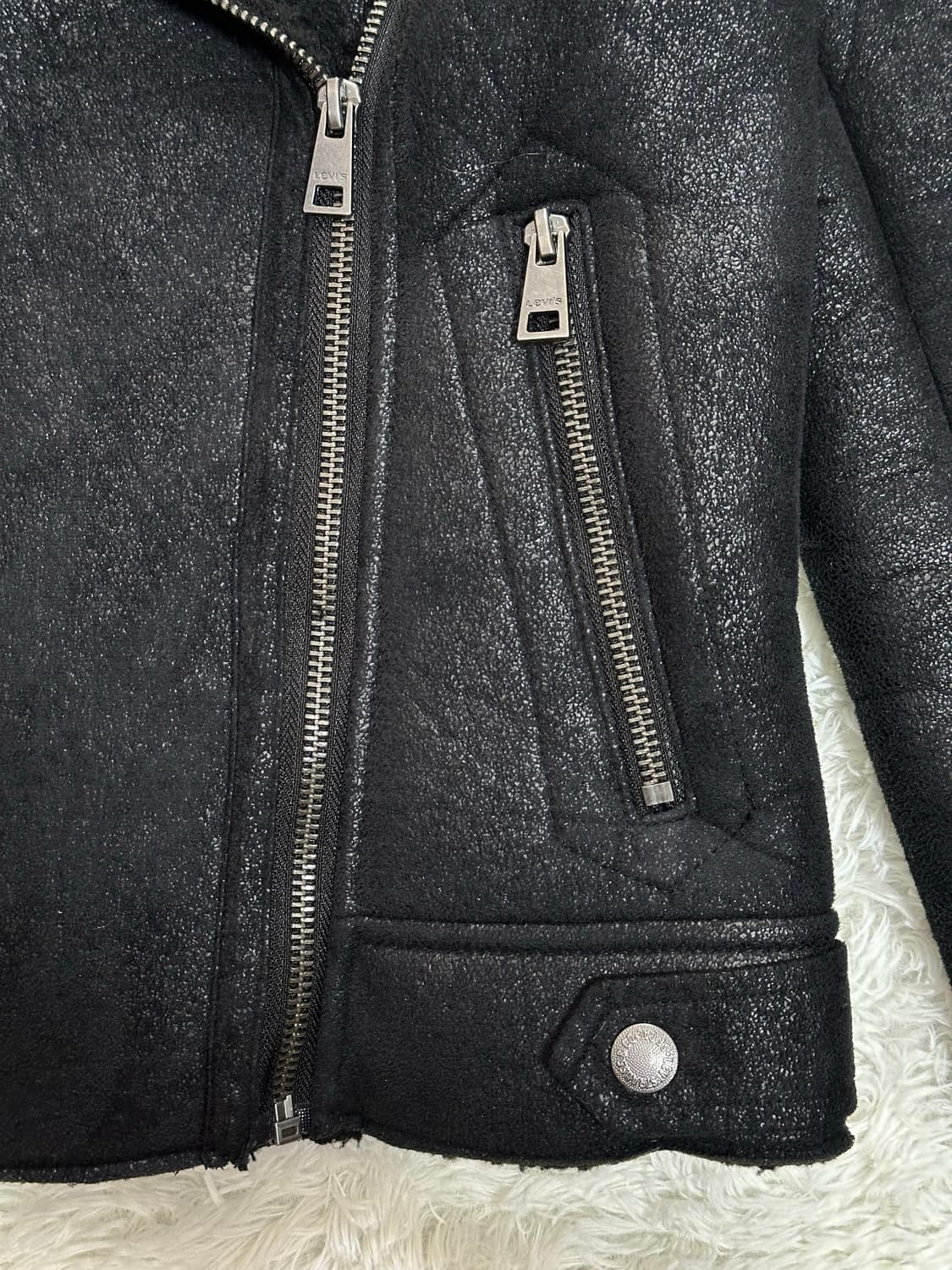 리바이스 블랙 무스탕 자켓 S 상품이미지4