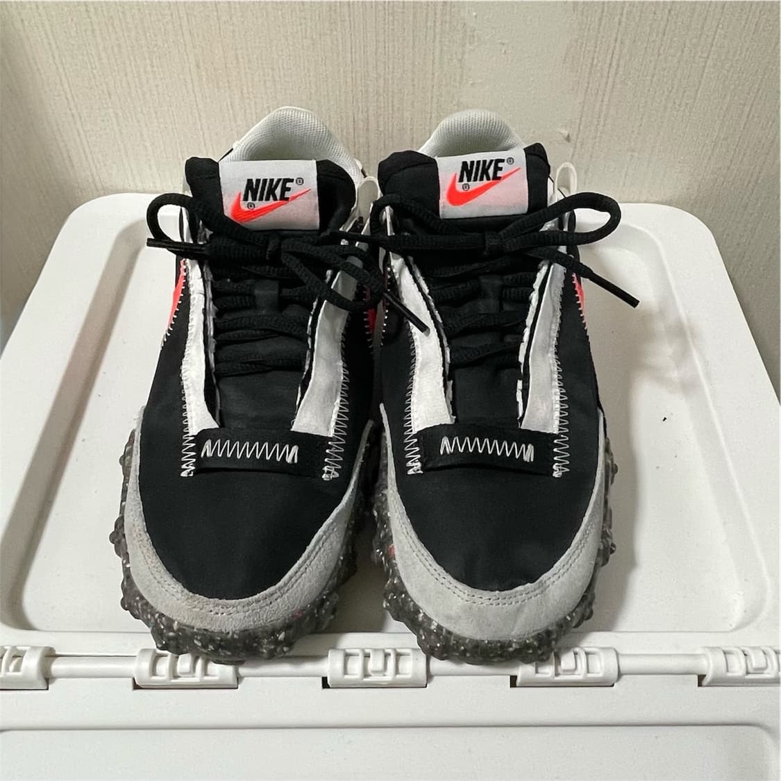 [무배] 나이키 우먼스 와플 레이서 크레이터 하이퍼 크림슨 운동화 상품이미지1