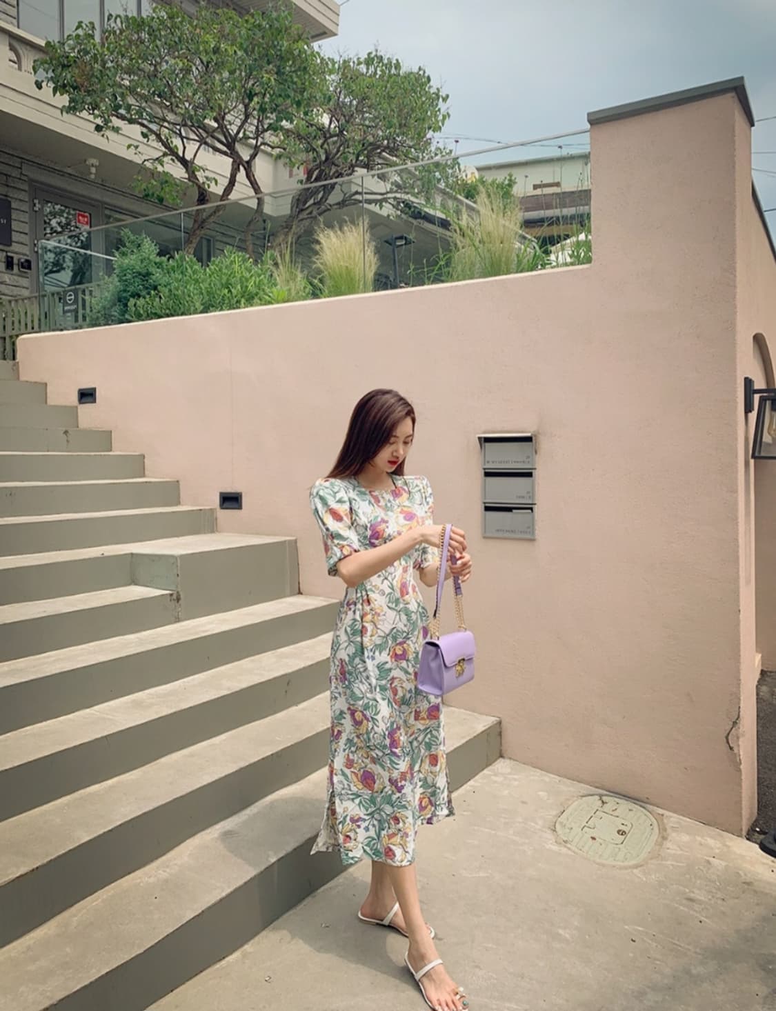 데얼쉬이즈 플라워 패턴 반팔 롱 원피스 상품이미지3