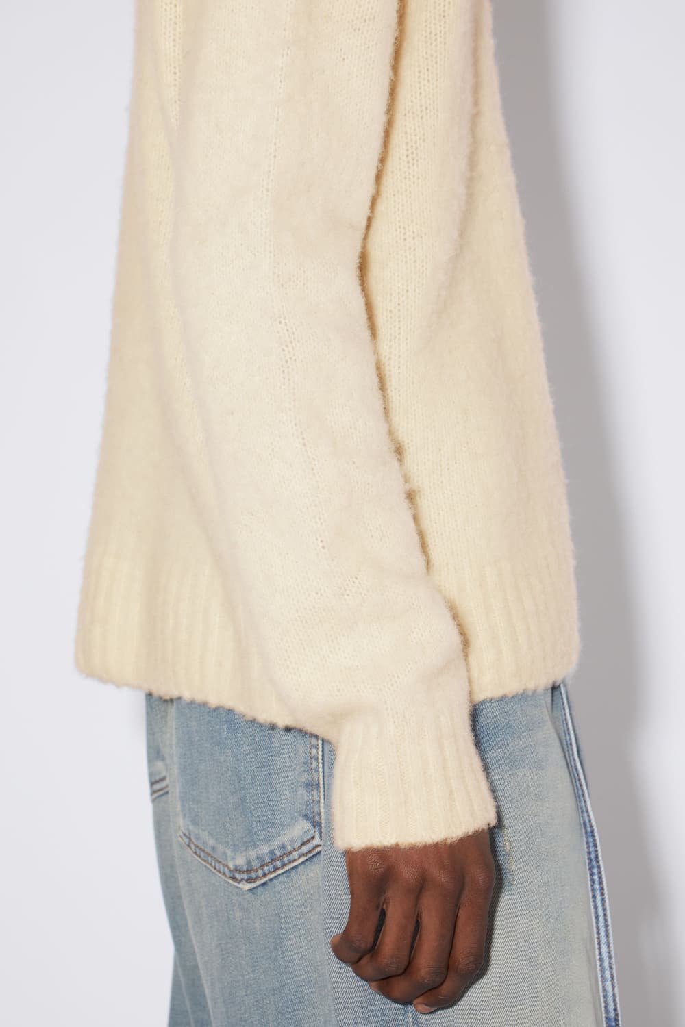 아크네 스튜디오 크루넥 울 니트 점퍼 에크루컬러 S사이즈 상품이미지7