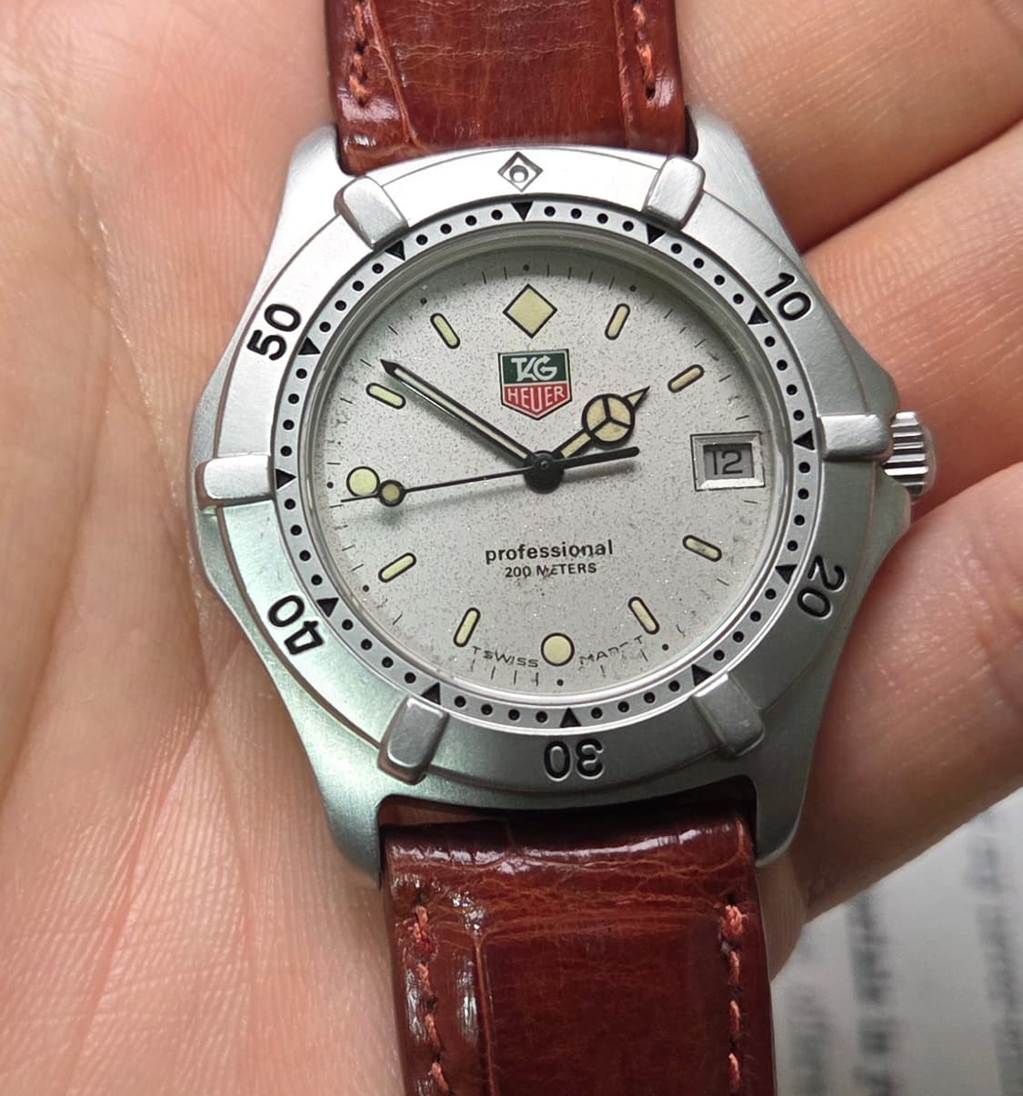 빈티지 태그호이어 프로페셔널 2000 컬러로고 회판 벤츠핸즈 쿼츠 남성용 상품이미지9