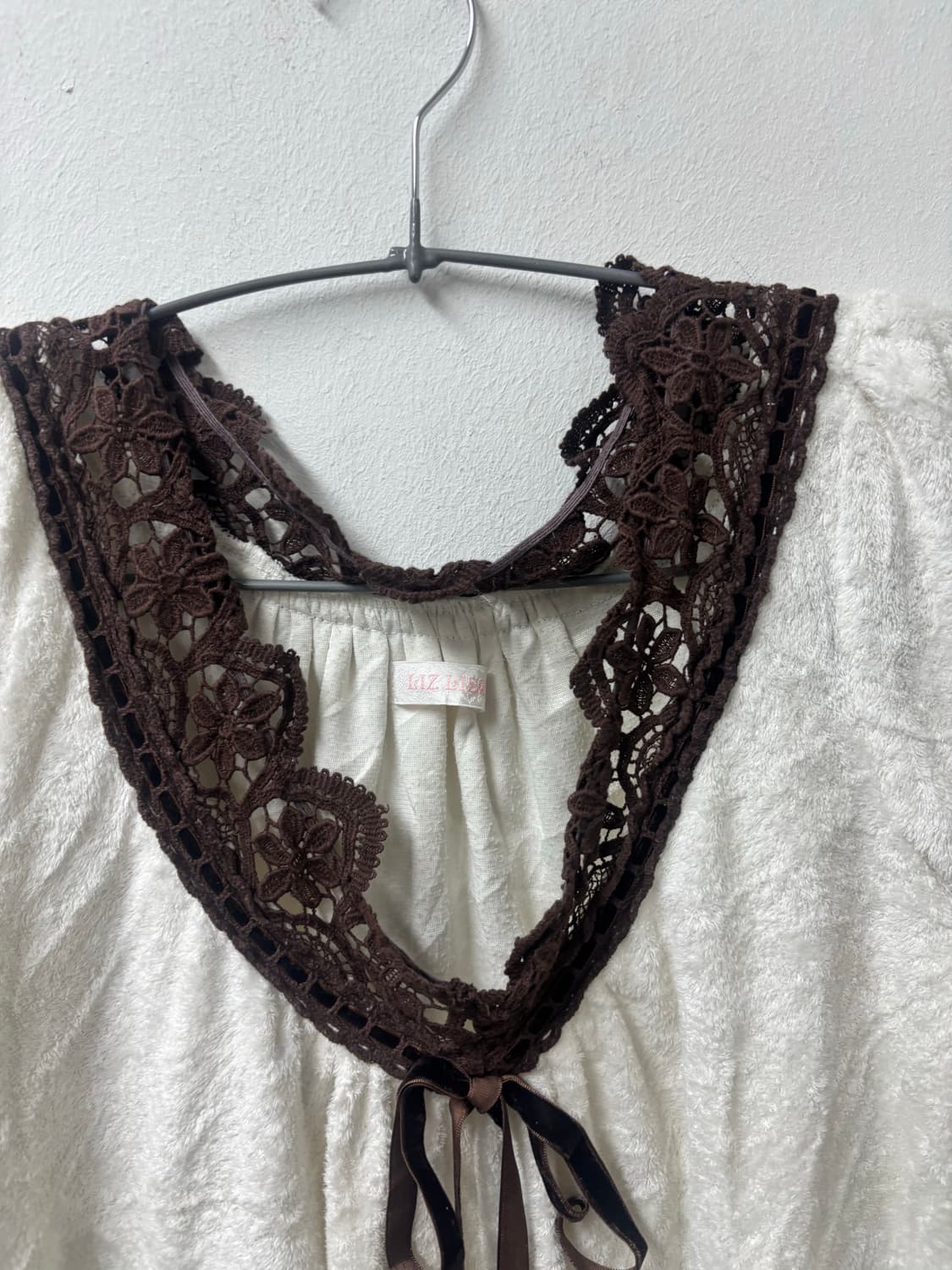 리즈리사 라떼갸루 폼폼 레이스 화이트 원피스 상품이미지6