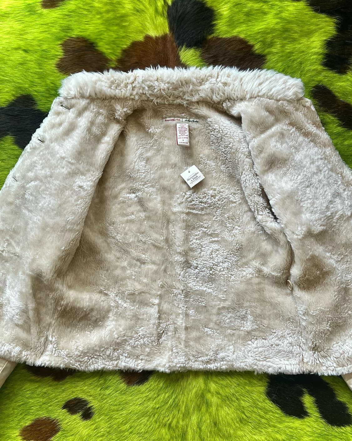 2000s Abecrombie & Fitch Trucker Fur JK 상품이미지5