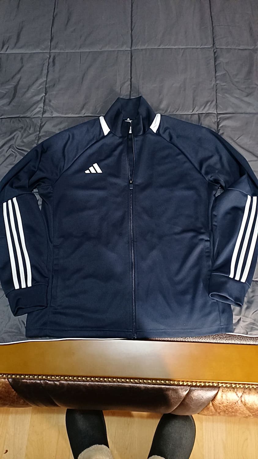 아디다스 얇은저지 105 가슴57 기장70 상품이미지1