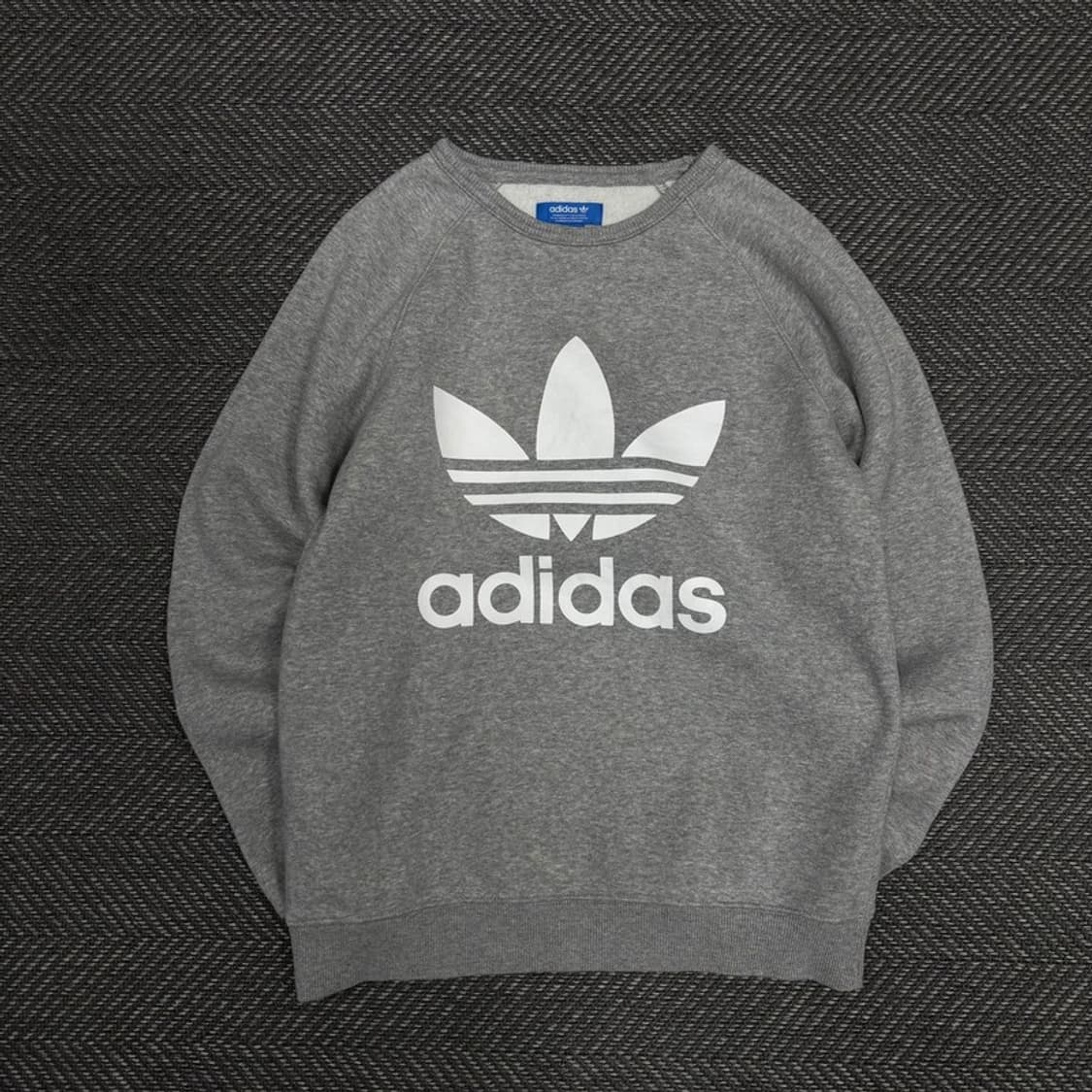 아디다스 빅로고 맨투맨 v0273 상품이미지1