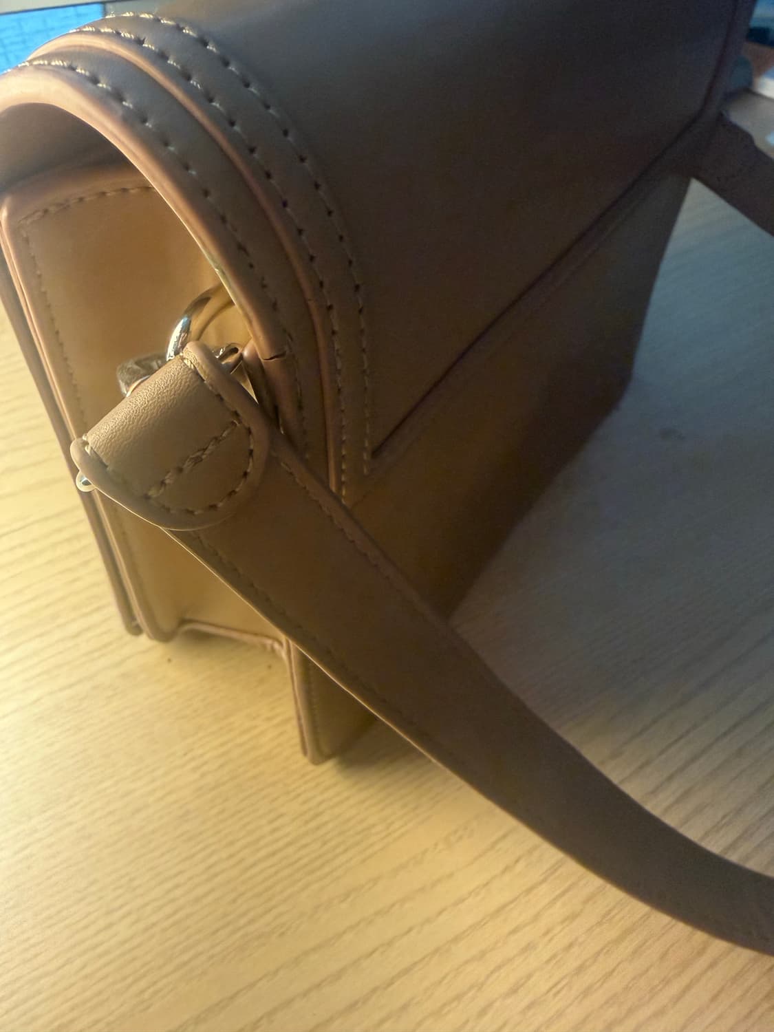 파인드 카푸어 미엘라인 스퀘어백 상품이미지2