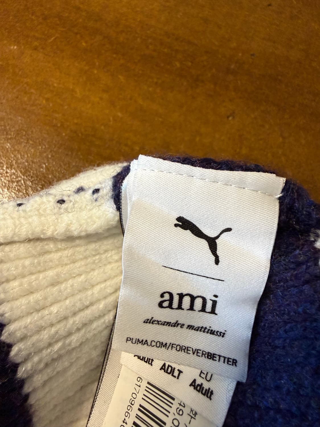 아미 AMI 푸마 PUMA 하트 로고 폼폼 비니 네이비 FREE 상품이미지4