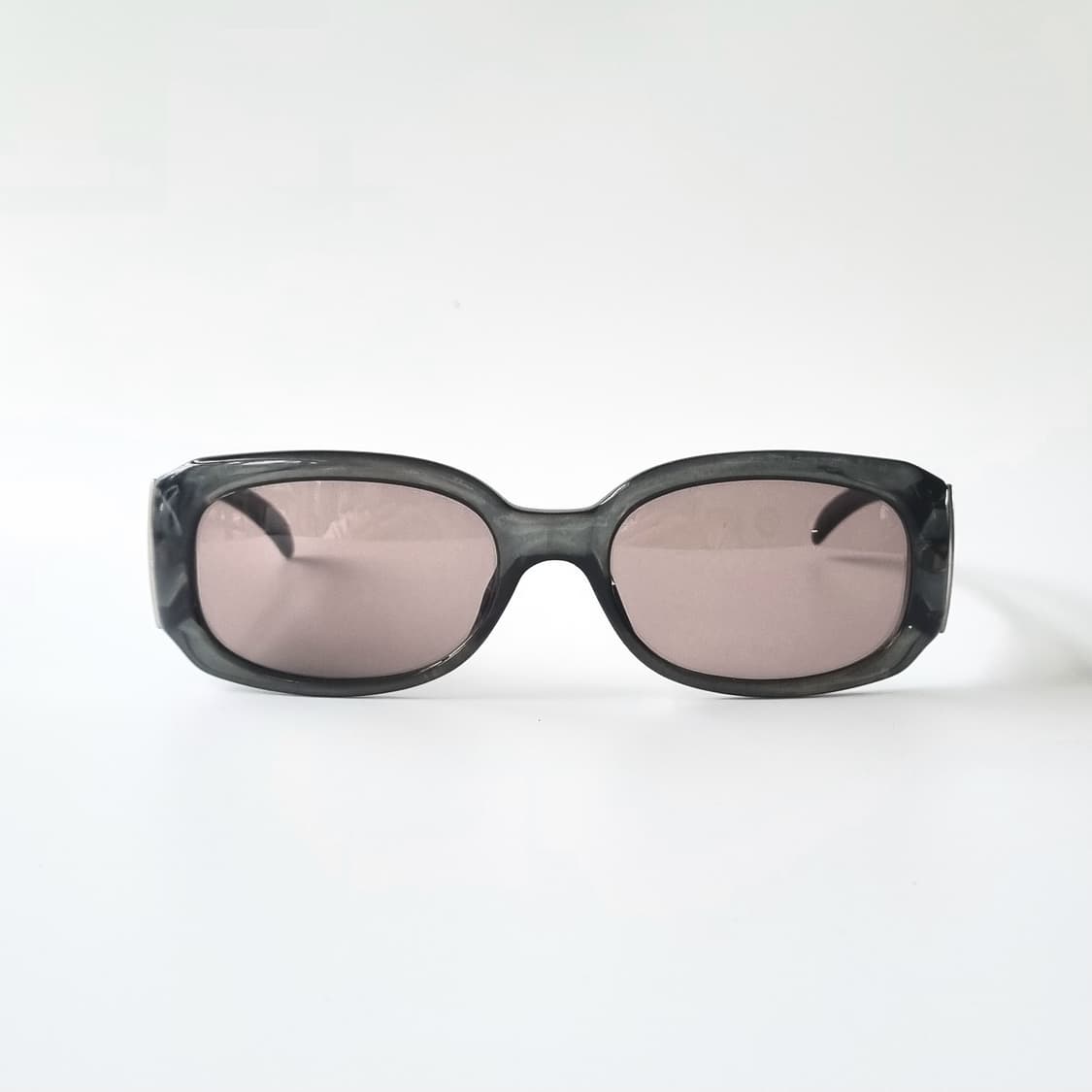 데드스탁 세련된 무드 Y2K 빈티지 오벌 선글라스 상품이미지1