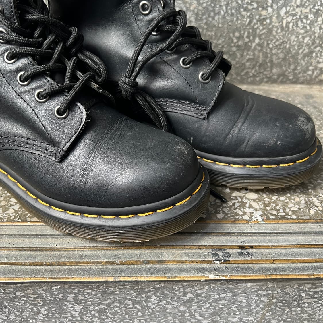 닥터마틴 1460 8홀 부츠 상품이미지5