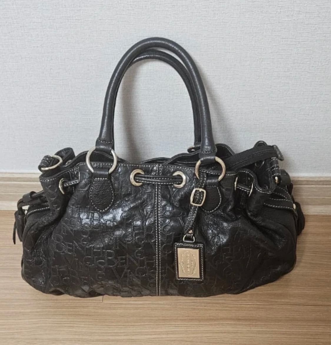 빈치스벤치 소가죽 숄더백 / 빈치스벤치 숄더백 / 빈치스벤치 가방 상품이미지3