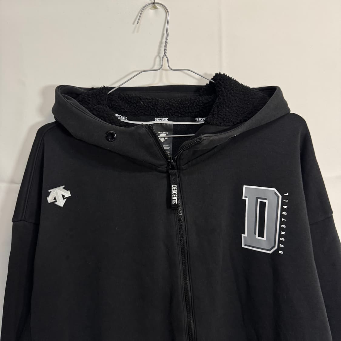 데상트 베이스볼 기모 후드집업 상품이미지2