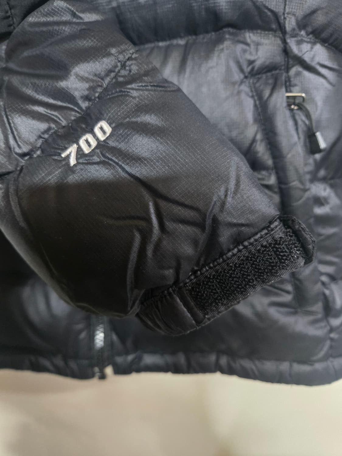 노스페이스 눕시700  여90 후드 탈부착 가능 상품이미지5