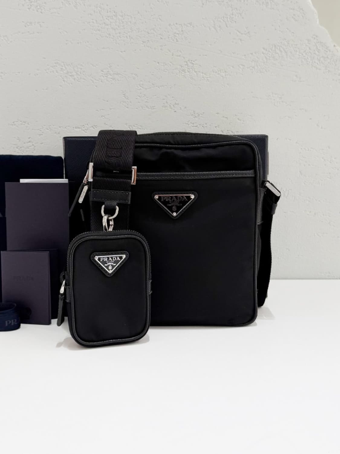 프라다 정품 리나일론 크로스백 숄더백 풀박스 상품이미지1