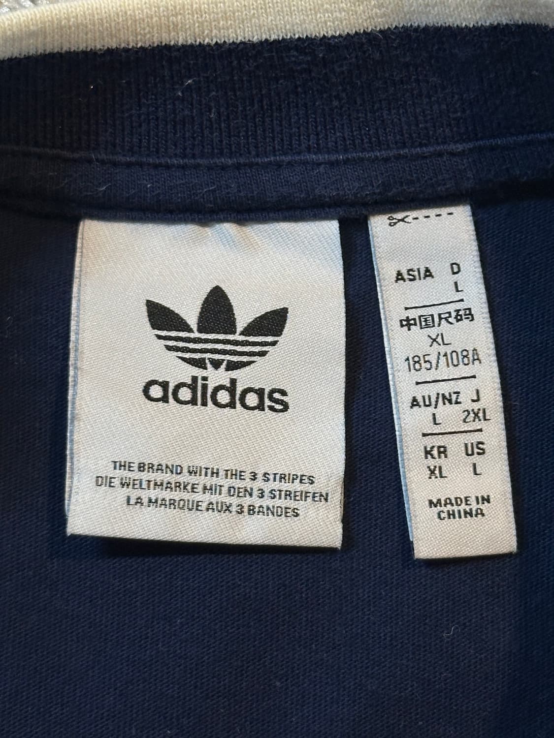 아디다스 ADIDAS 블로크팝 반팔 티셔츠 네이비 상품이미지4