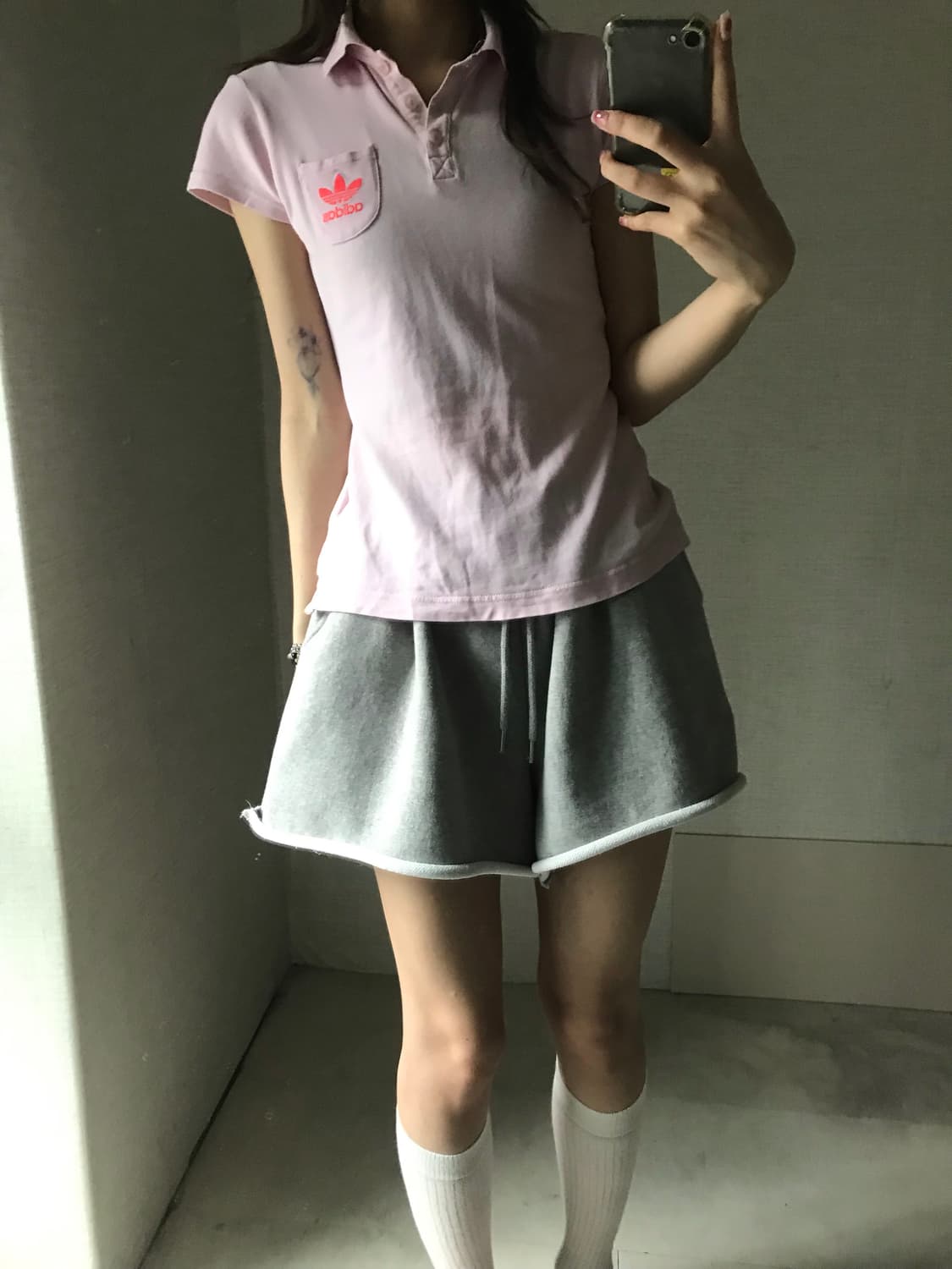 아디다스 베이비핑크 포켓 반팔티셔츠 상품이미지2
