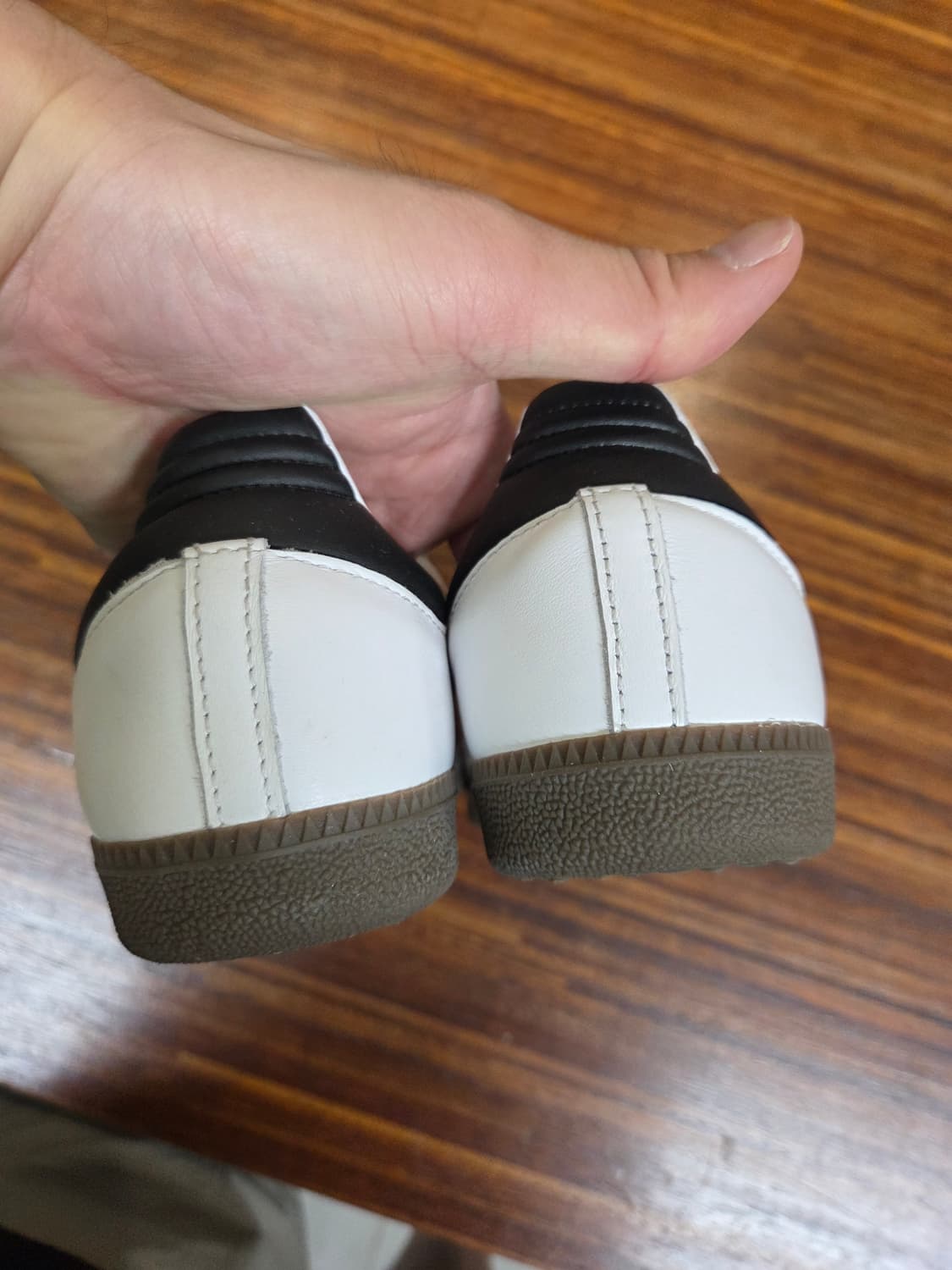아디다스 삼바 화이트검 240 상품이미지4