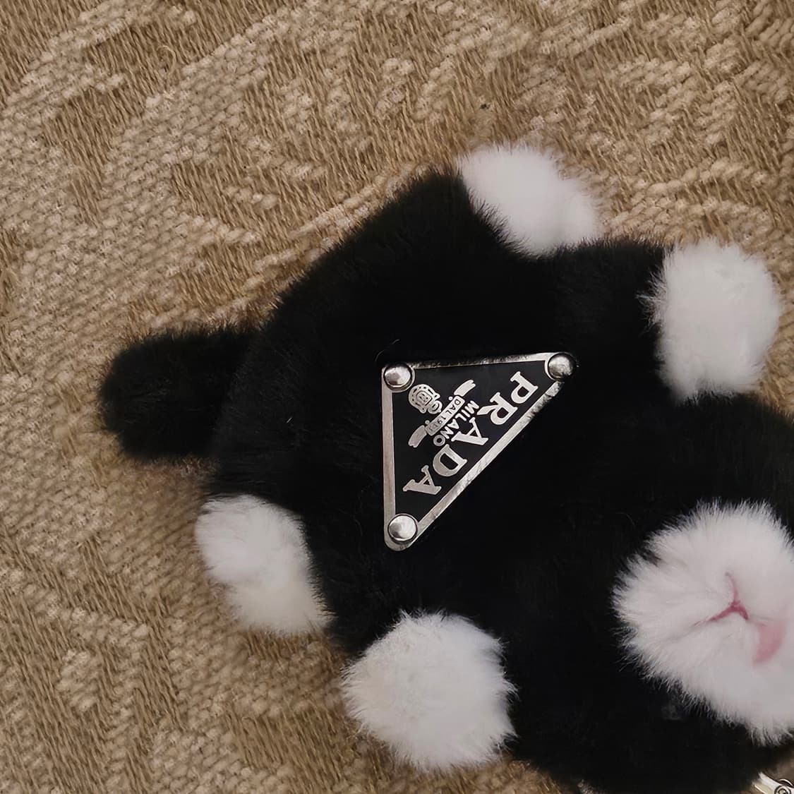 프라다 키티 빈티지 업사이클링 키체인 인형 키링 상품이미지3