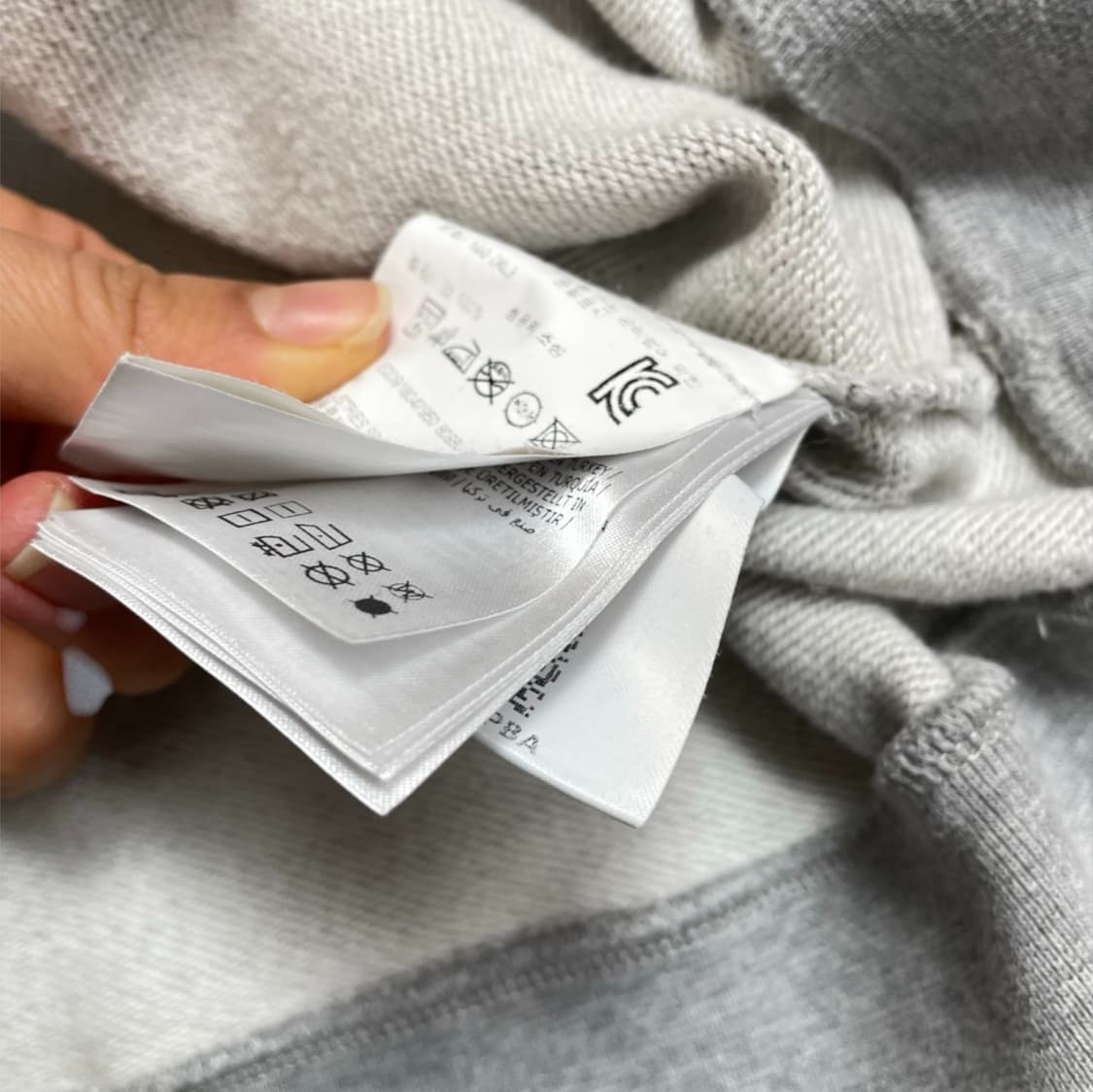 몽클레어 Moncler 그레이 마운틴 프린트 맨투맨 XL(100) 상품이미지4