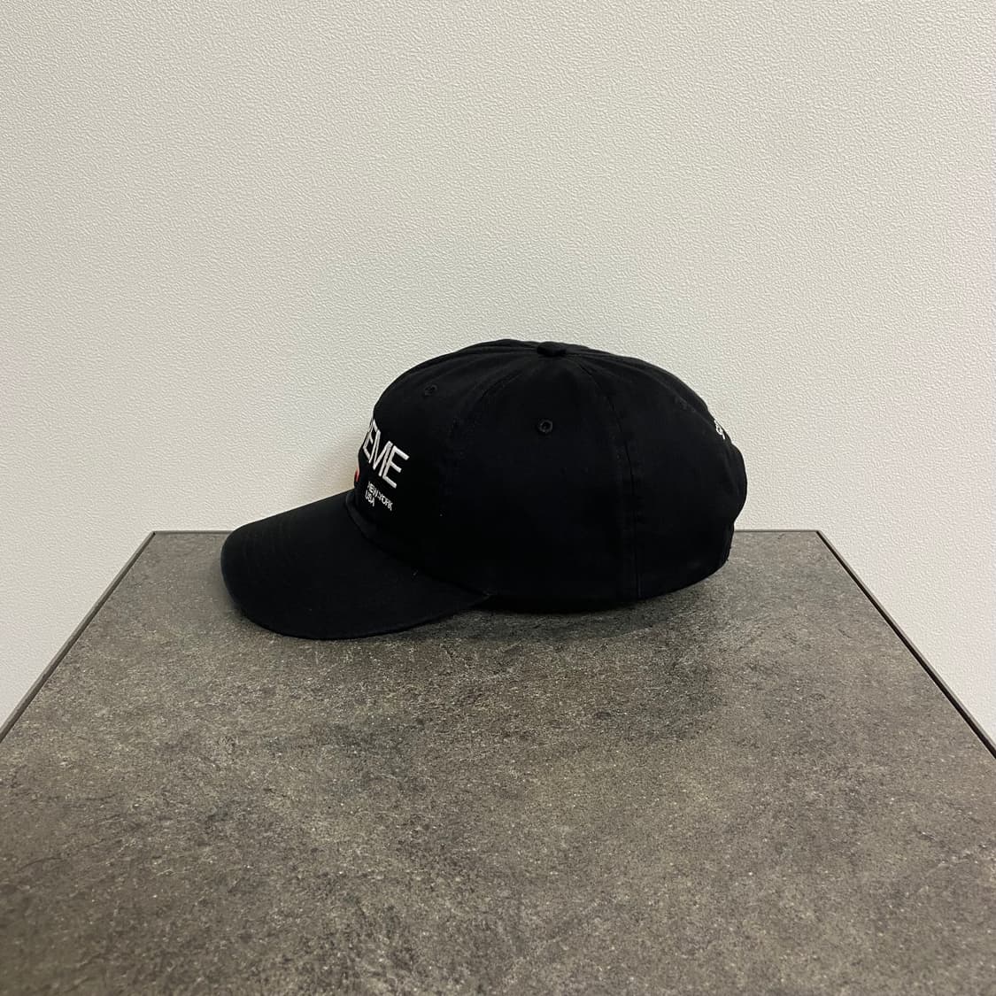 슈프림 21FW EST.1994 워시드 블랙 볼캡 모자 상품이미지3