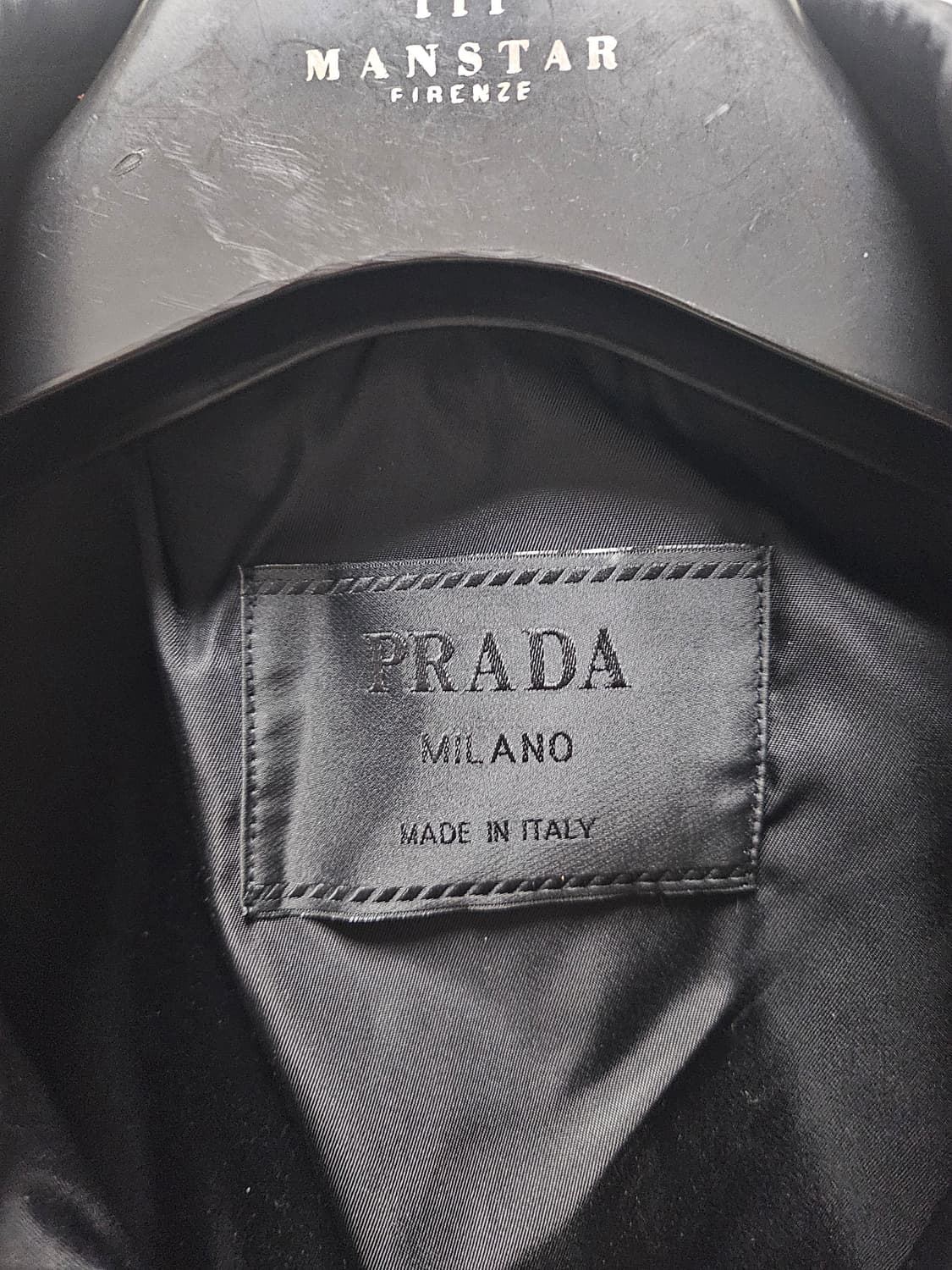 프라다 바람막이 자켓 사이즈 100정도 상품이미지3