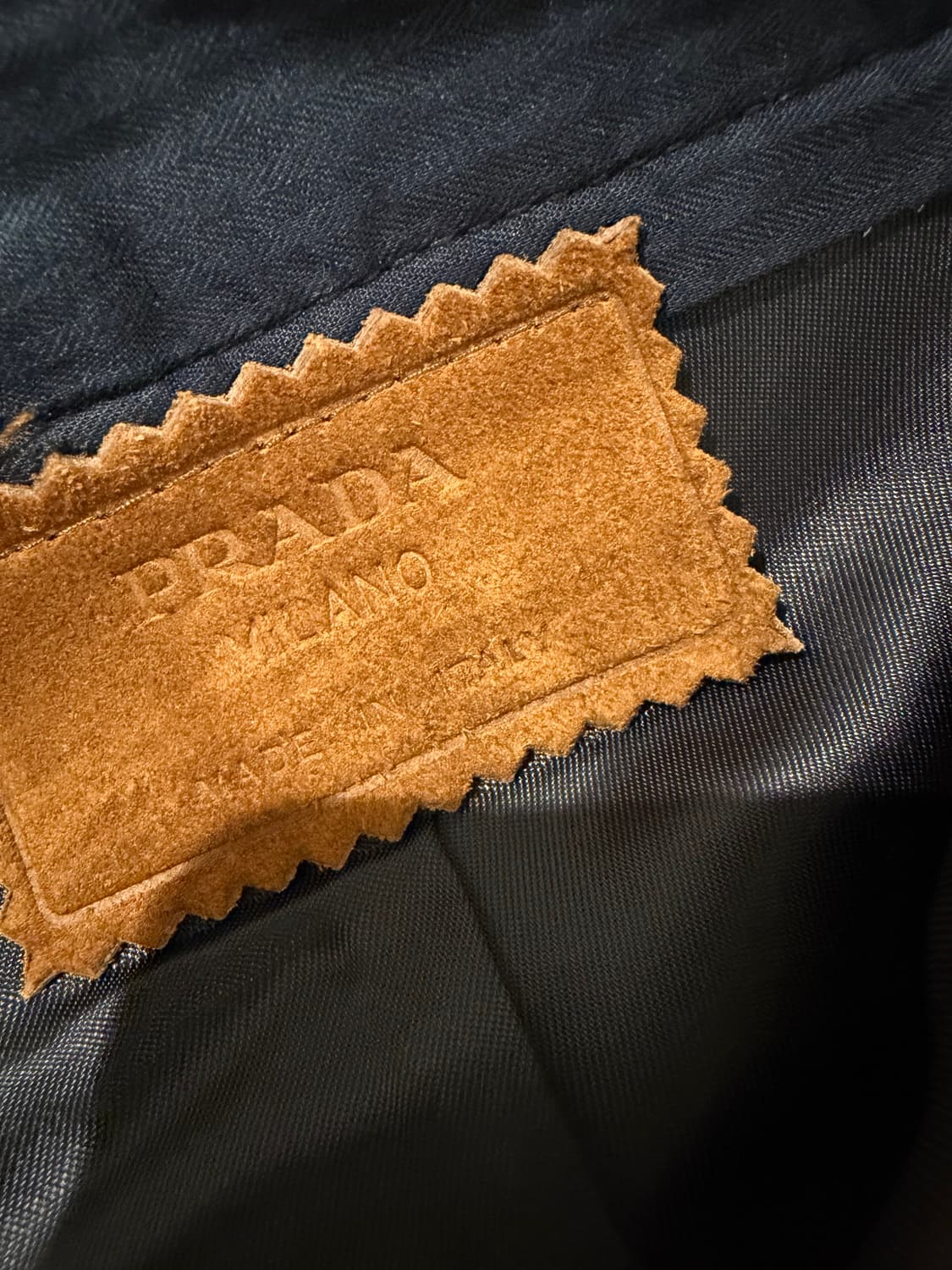 [48IT] 프라다 스웨이드 팬츠 상품이미지5