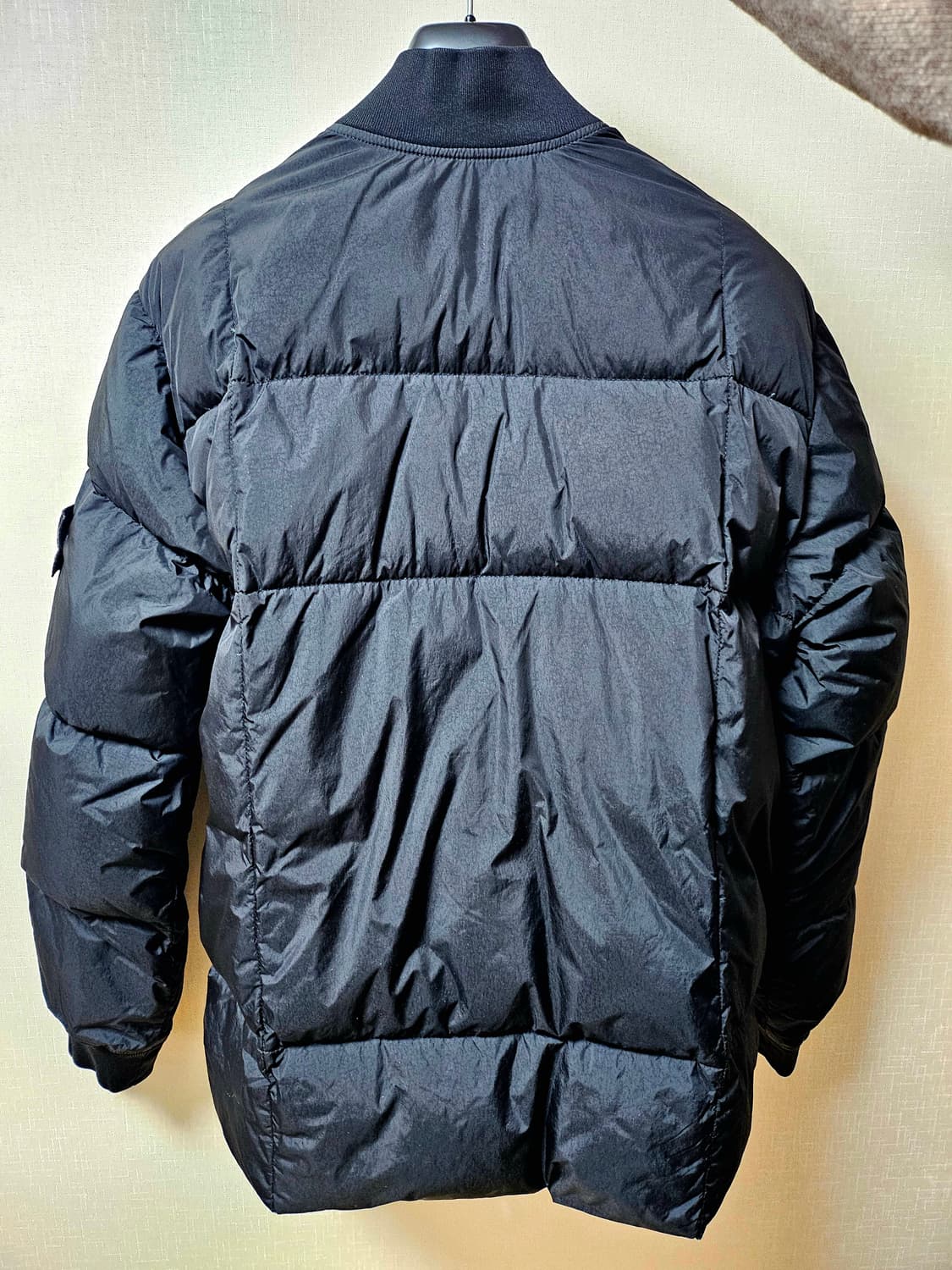 스톤아일랜드 크링클랩스 다운 패딩 상품이미지2