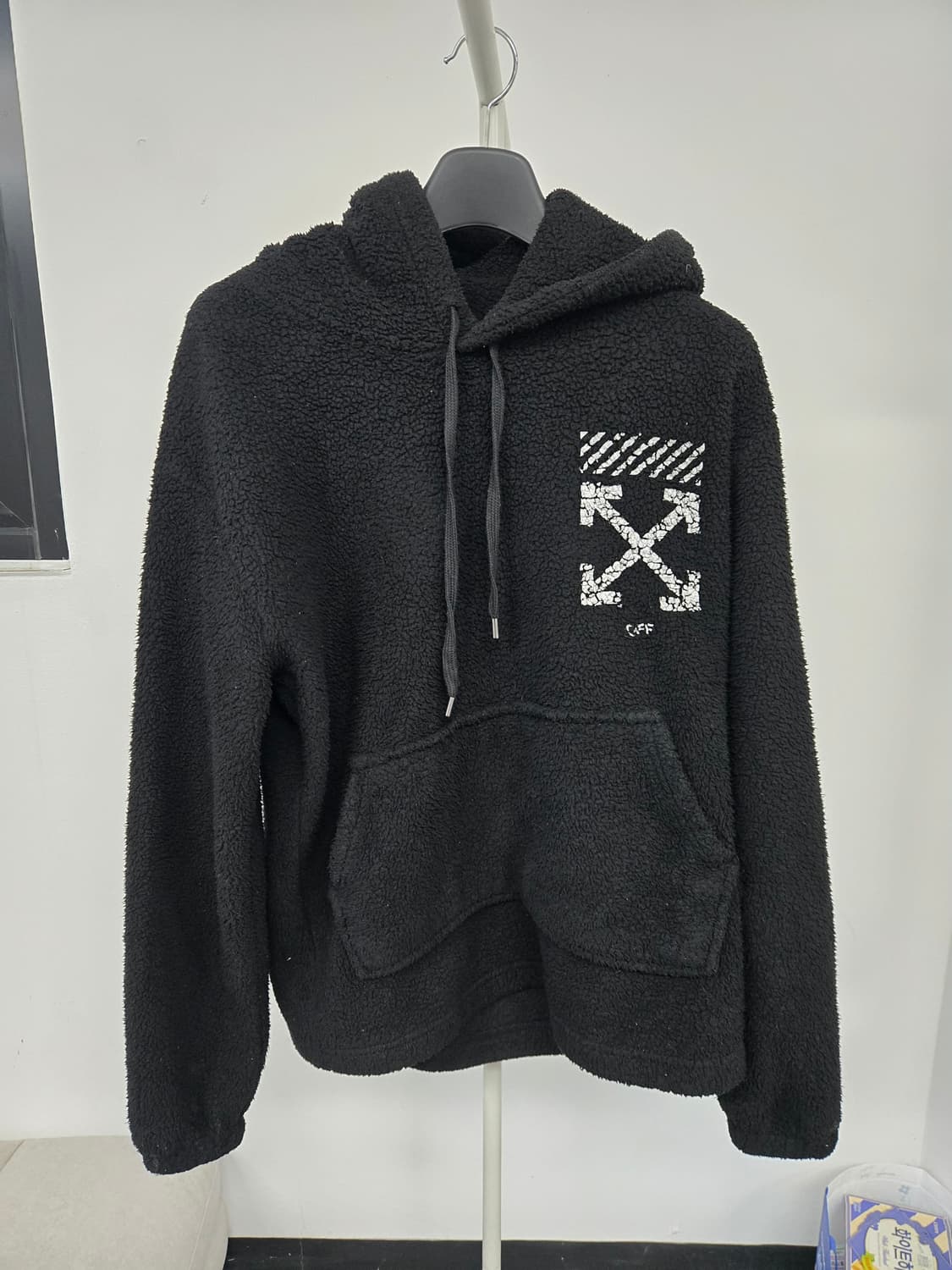 [보증서 정품] 오프화이트 뽀글이 후드티 상품이미지4