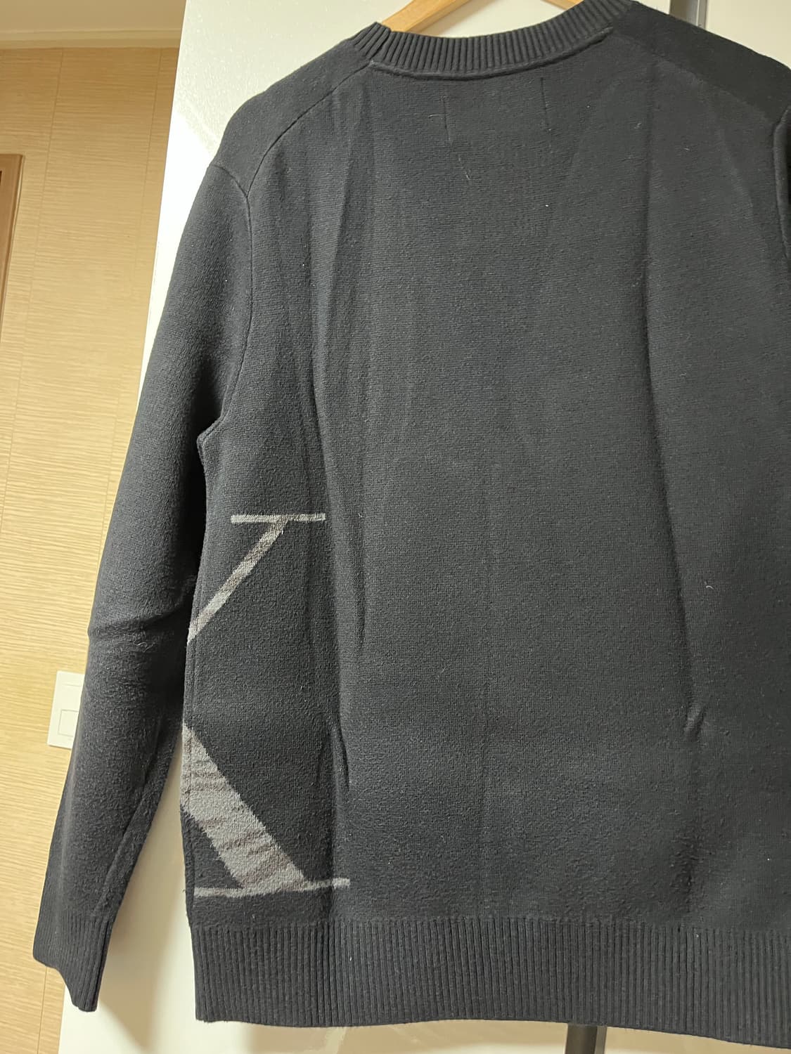 [L] 캘빈클라인 진스 애니멀 패턴 니트 상품이미지2