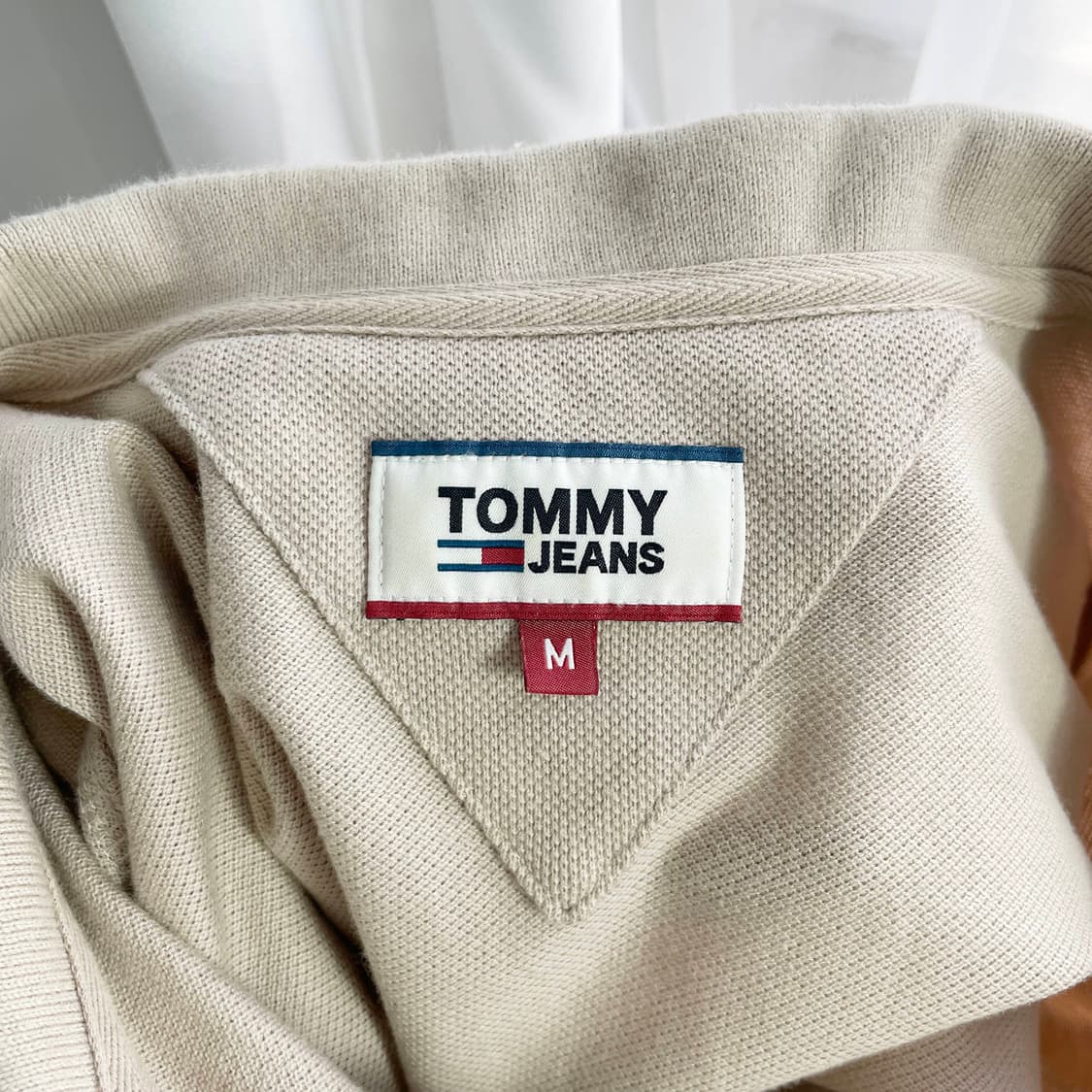 B2  타미진스(TOMMY JEANS) 쿨 에센셜 폴로 티셔츠 M사이즈 상품이미지4