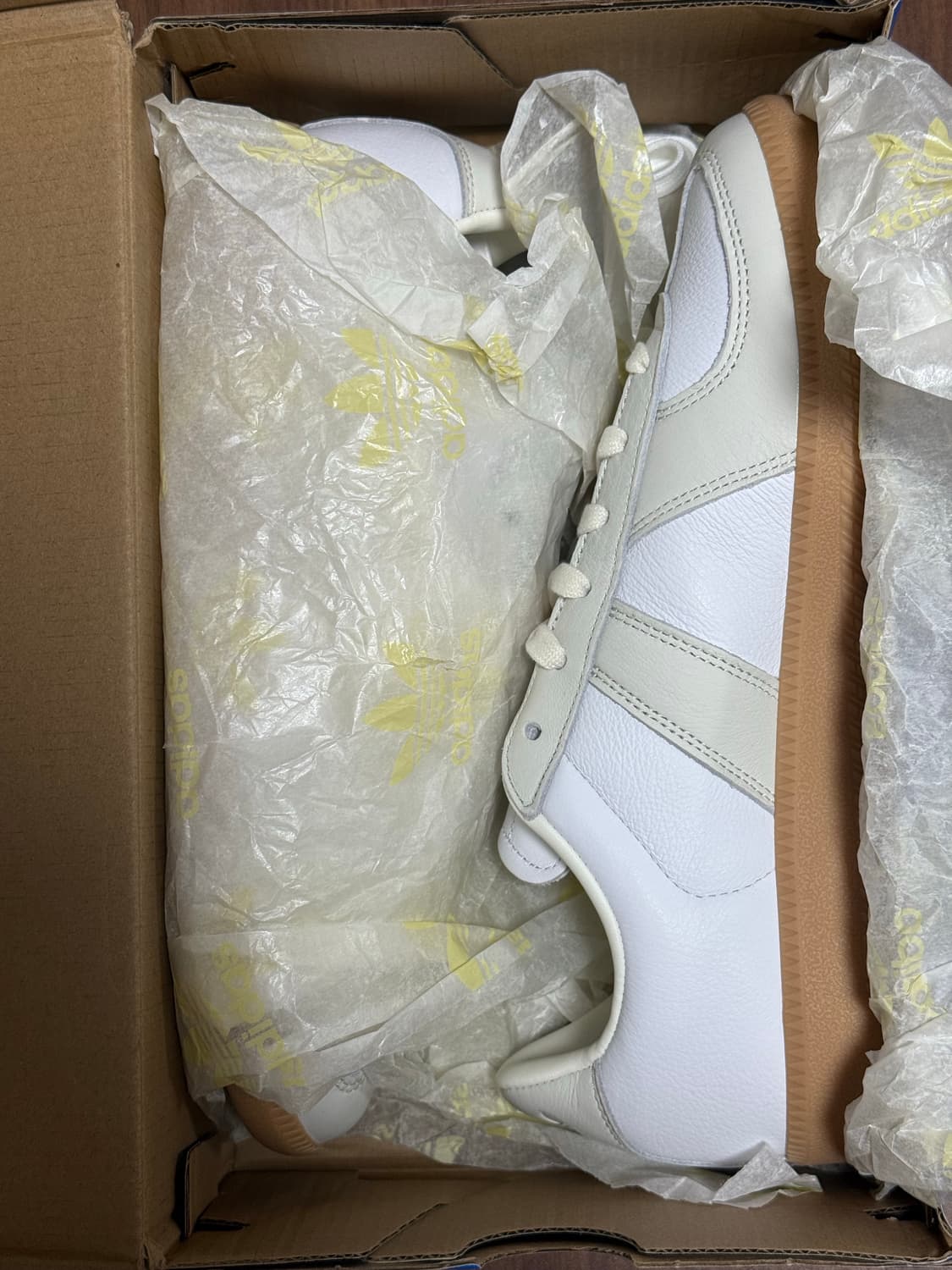 아디다스 독일군 흰색 265 새상품 상품이미지2