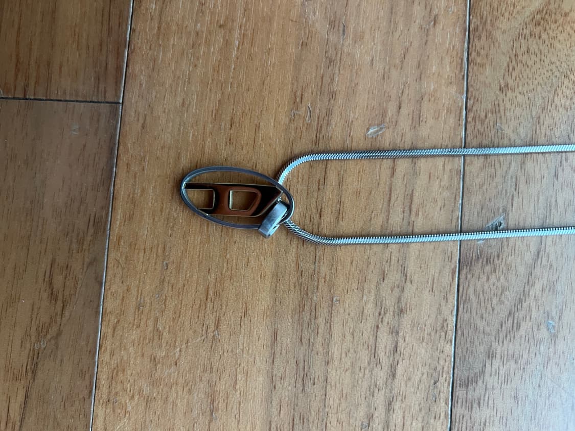 디젤 투톤 팬던트 목걸이 상품이미지2