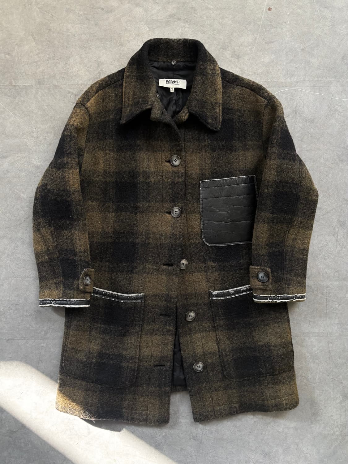 Maison Margiela 메종마르지엘라 카키 체크 레더 포켓 싱글 미 상품이미지1