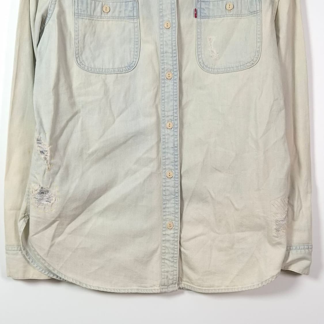리바이스 보이프렌드 핏 연청 데님 셔츠 M 상품이미지3